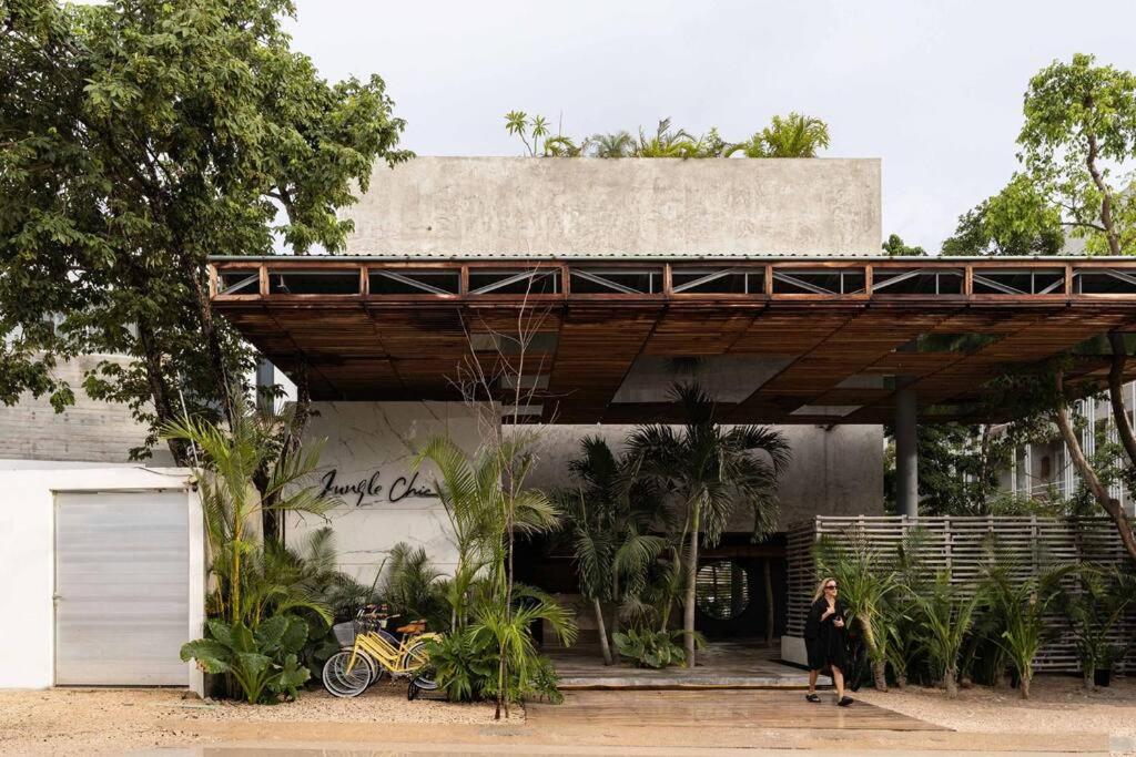 Luxury Jungle Loft with Free scooter and bikes