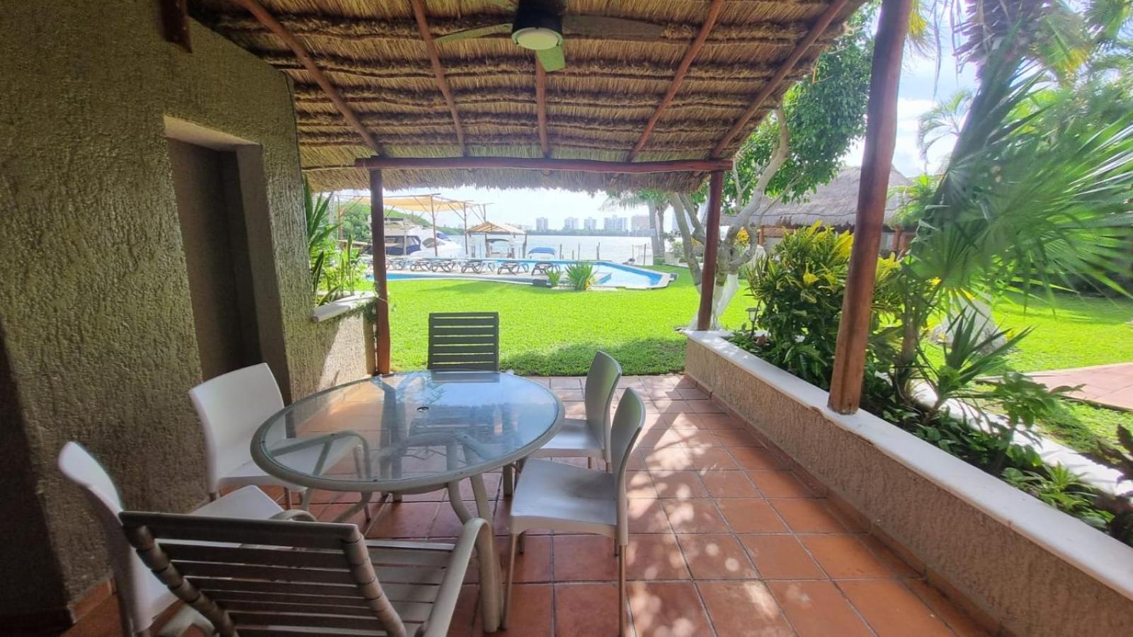 Villas La Marina