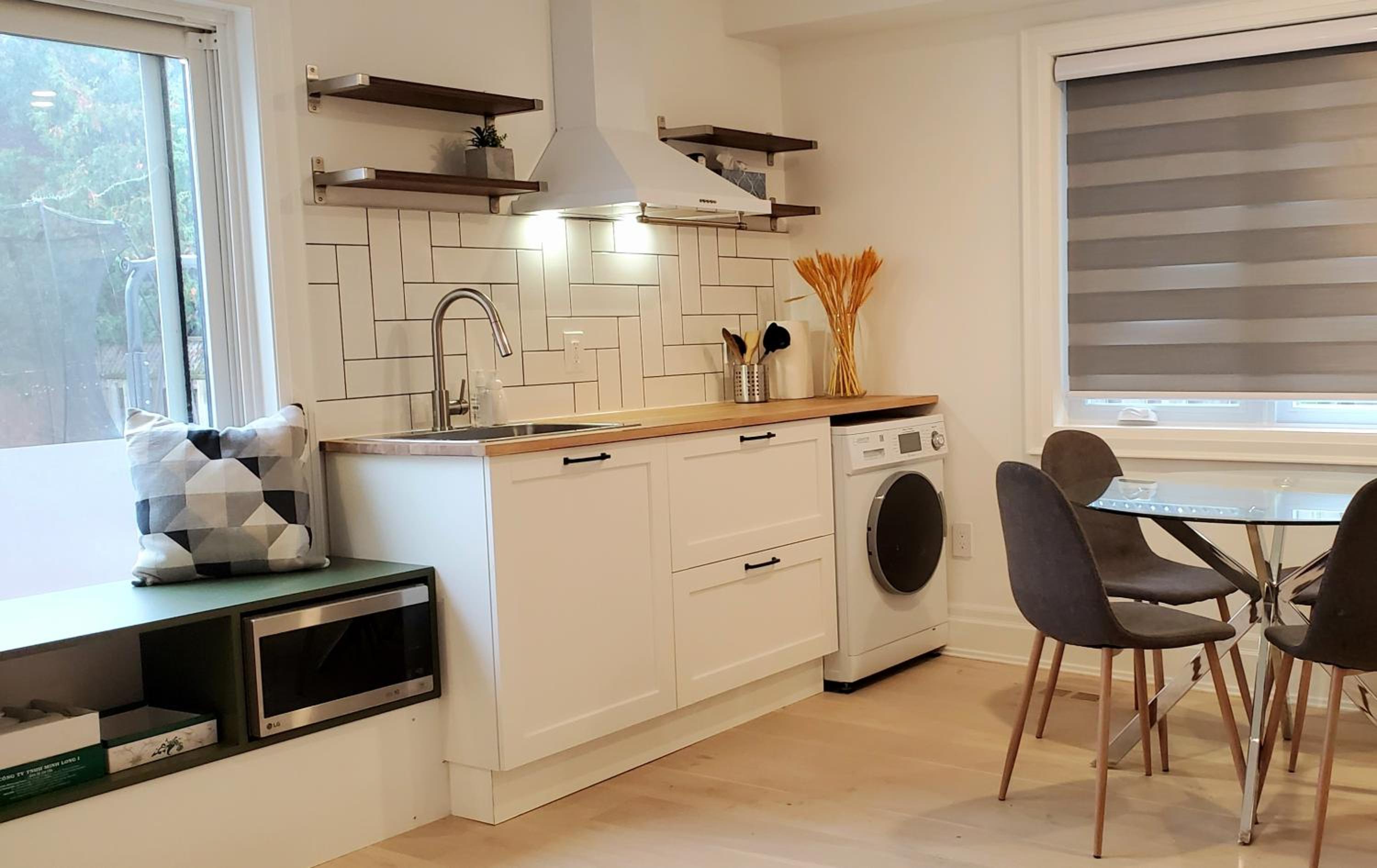 Private apartment with garden, 25 min to Downtown