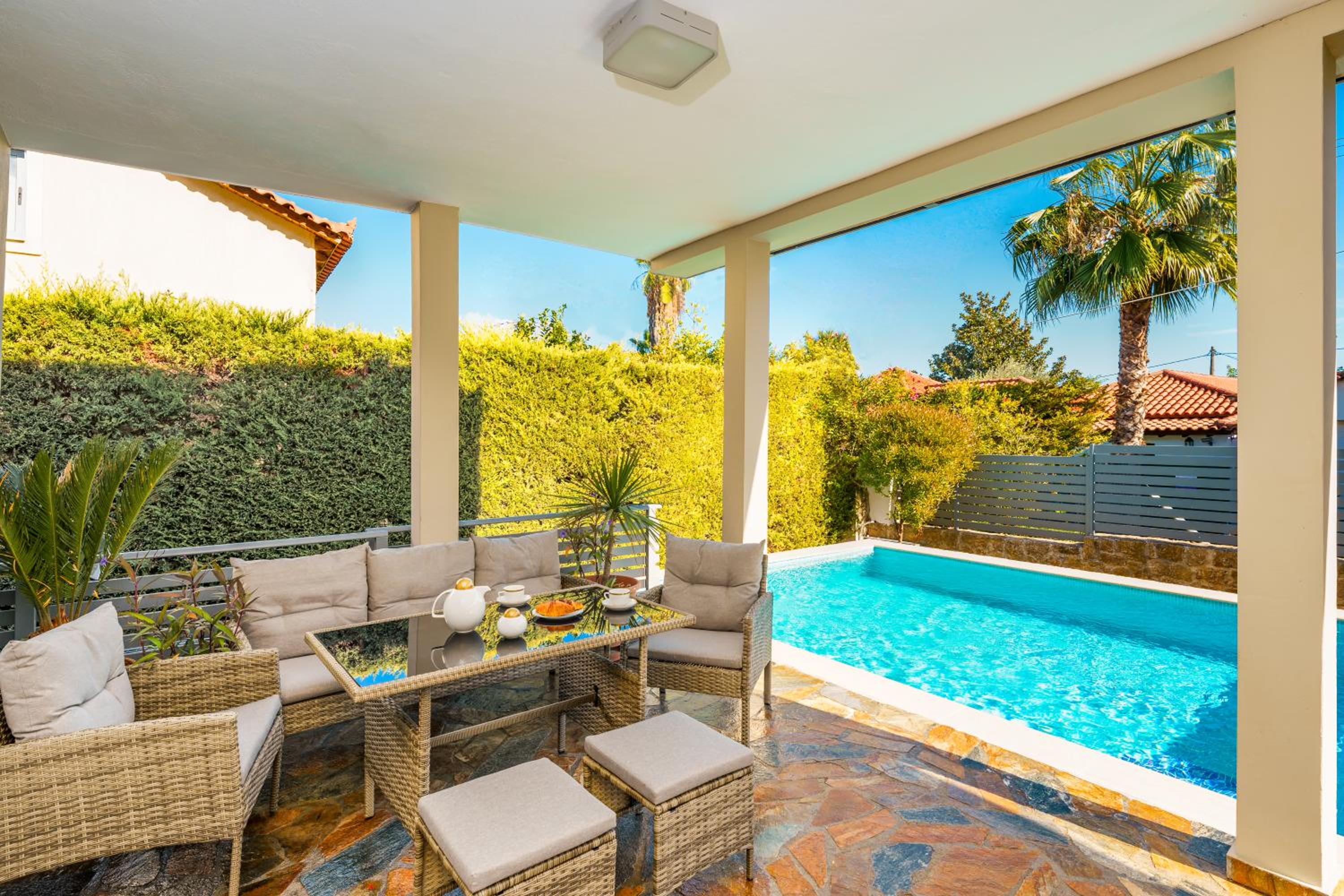 Athina Sea Villa Close To Athens view 3
