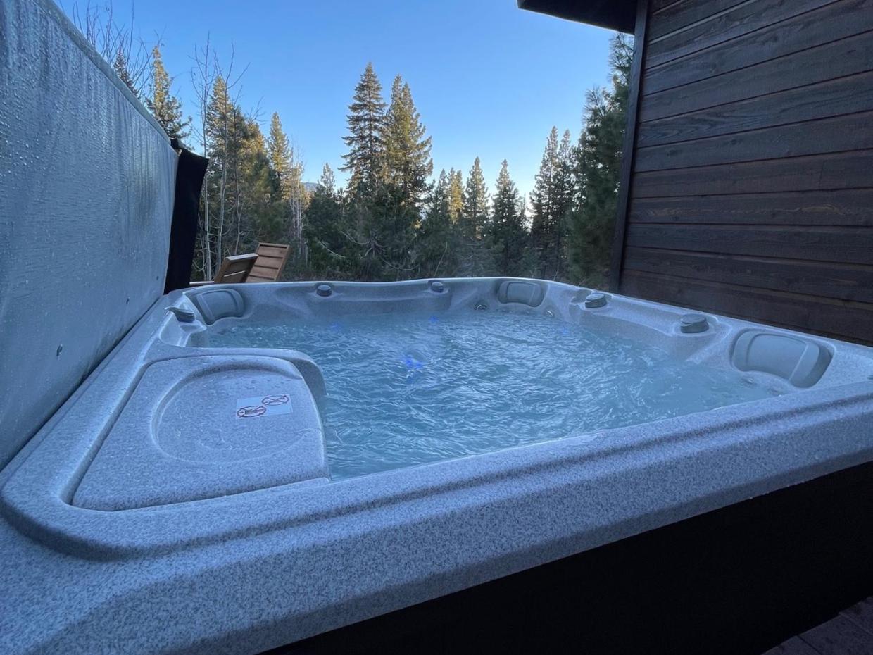 The Eagles Nest New Property and new Hot Tub - Property Image 1