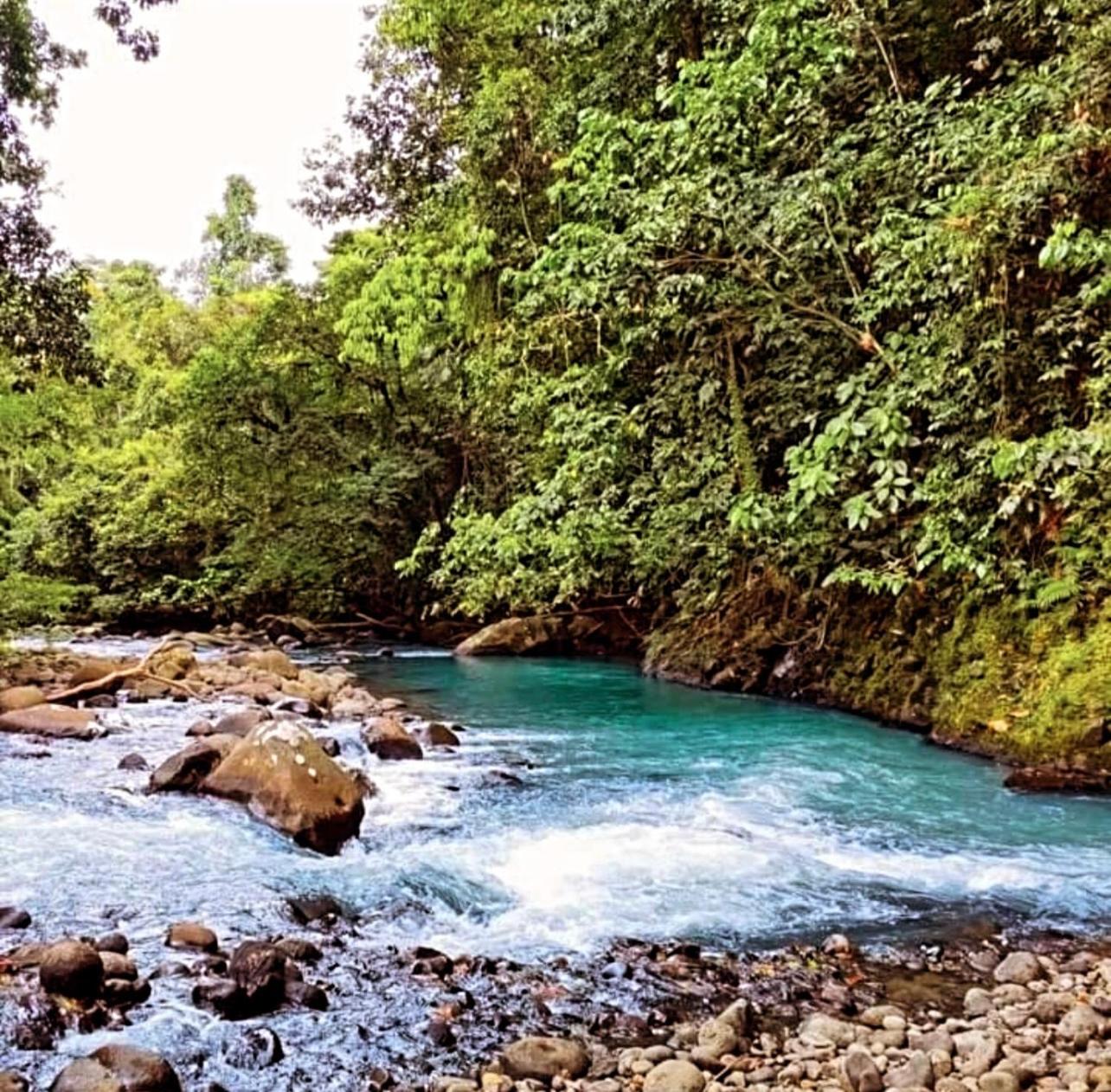 Río Celeste, Cacahua Lodge