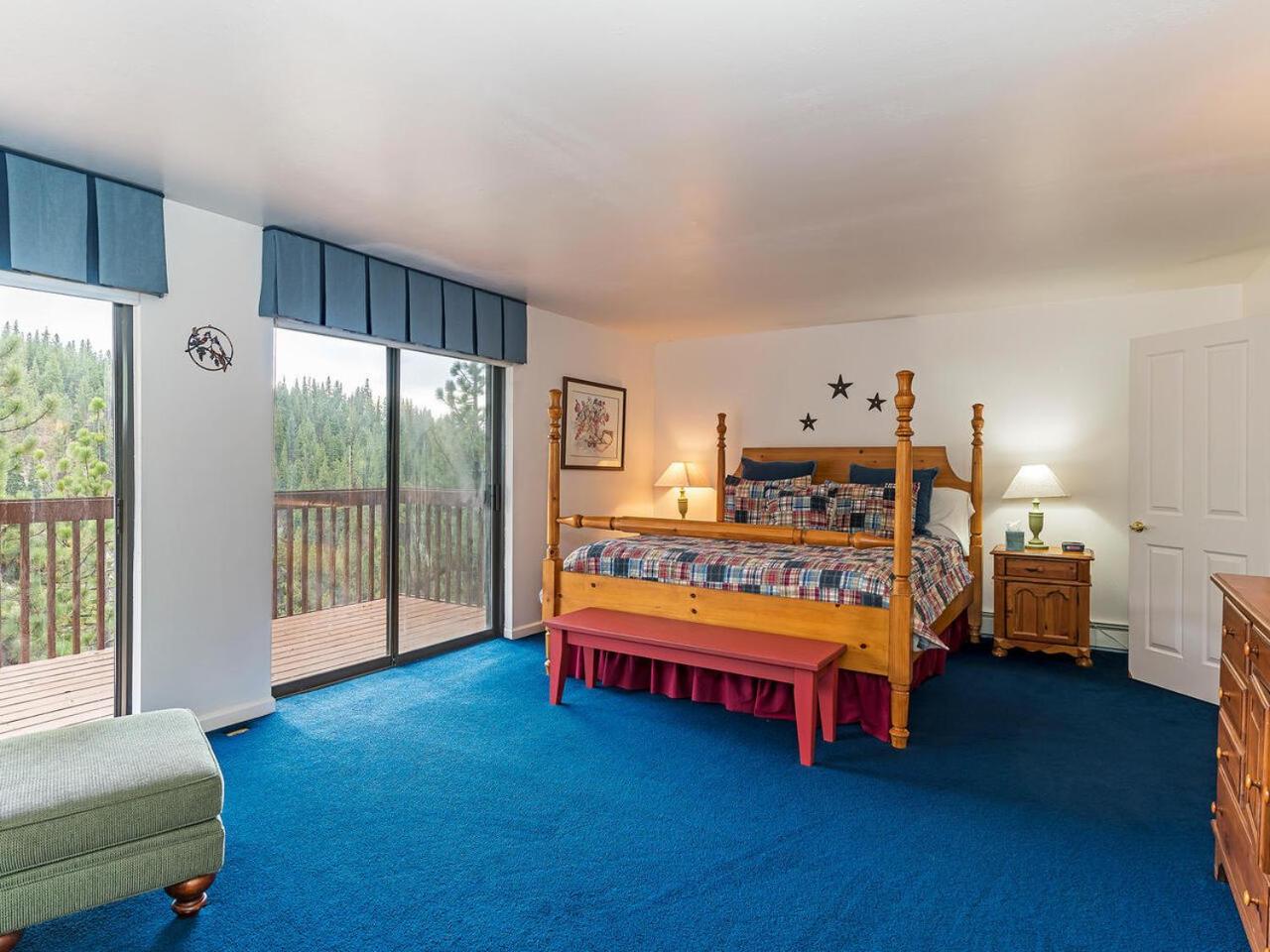 4 bedroom 3 5 bathrooms lake view condo - Property Image 19