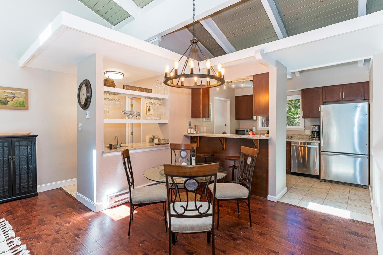 The perfect getaway for a small group or families - Property Image 18