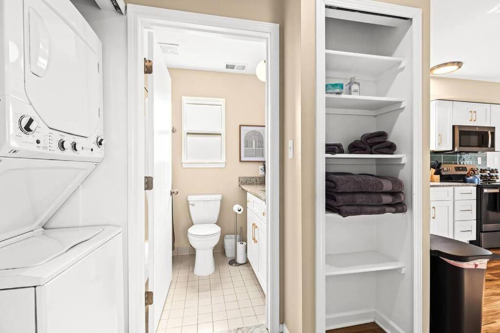 New Cozy Lower Flat in Roseville