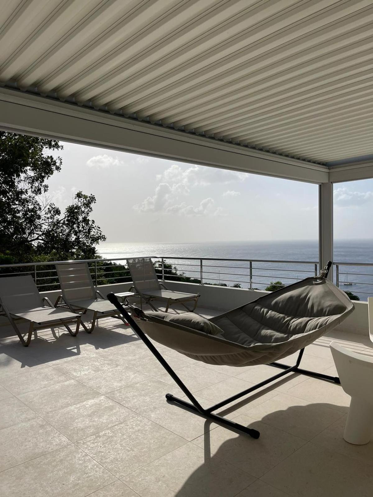 Villa Mahogany