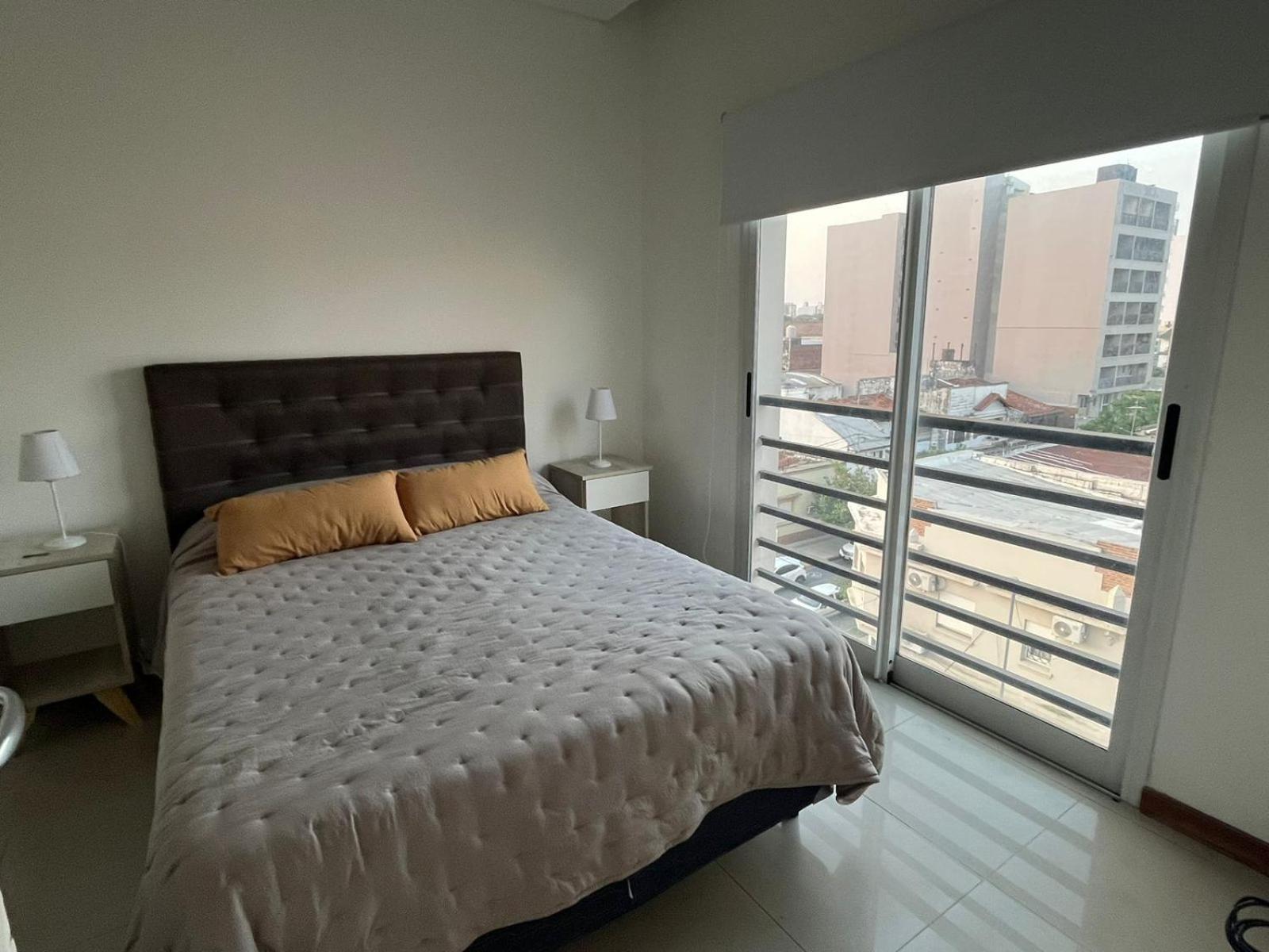 Departamento céntrico con cochera - Corrientes Capital