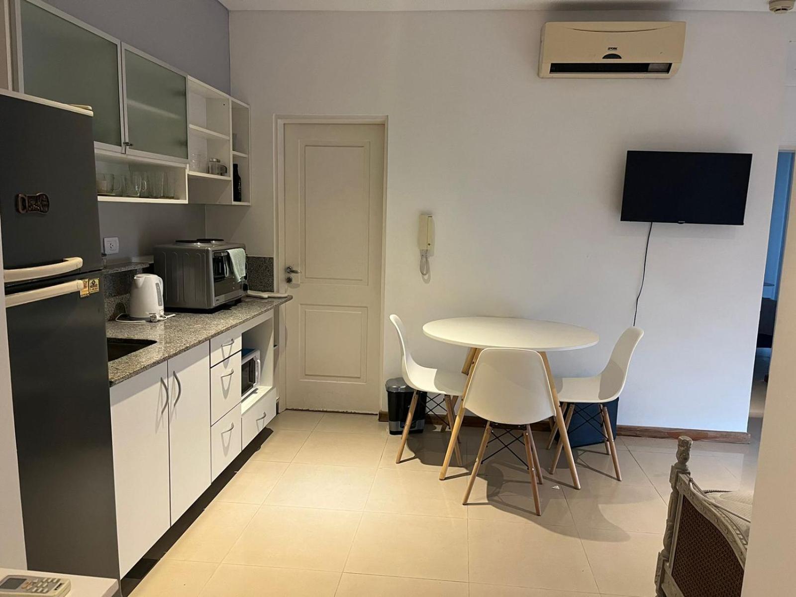 Departamento céntrico con cochera - Corrientes Capital