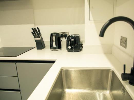 City Centre Luxury Apartment view 4