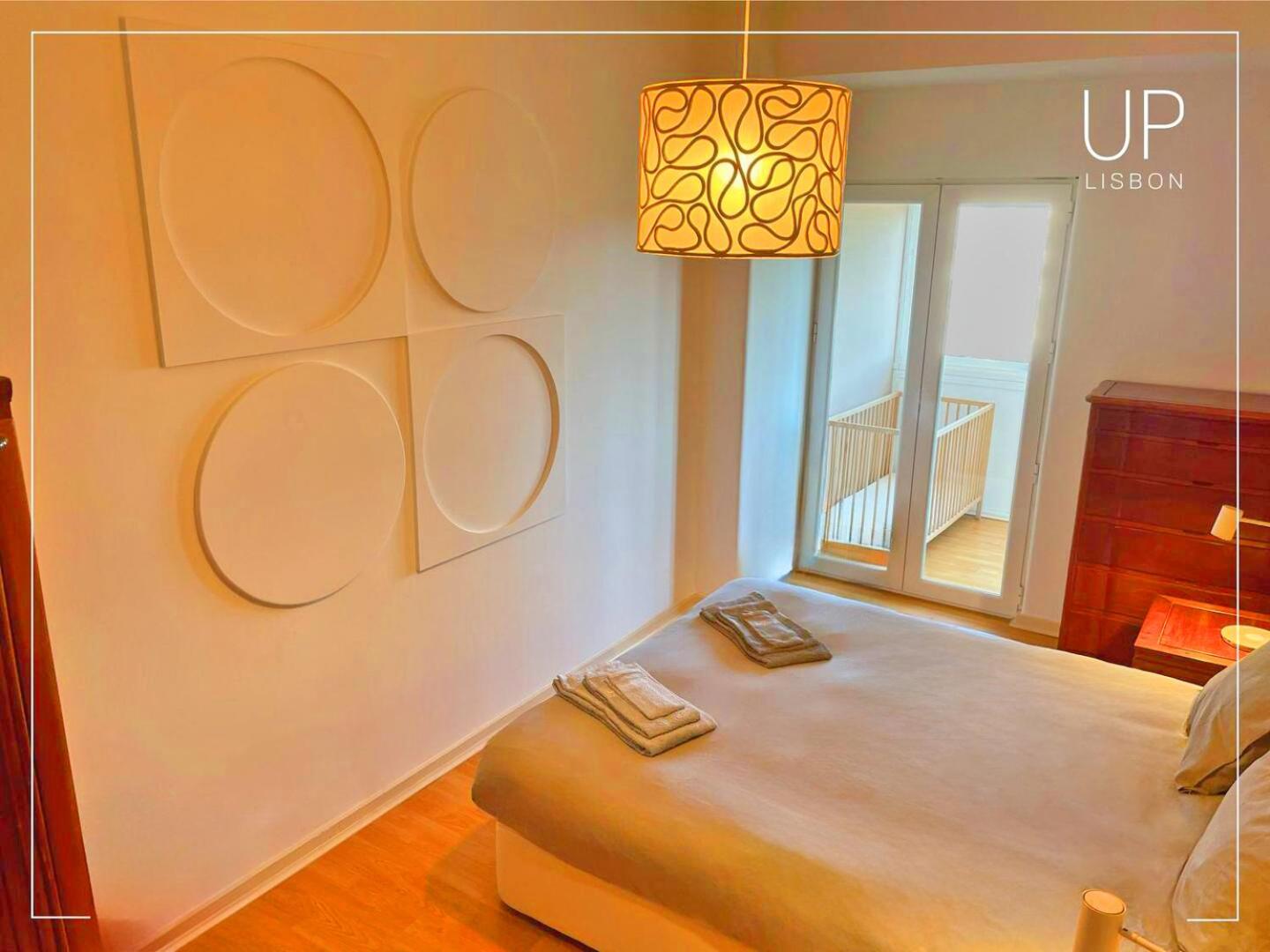 SIX by UP Lisbon I Your home away from home view 2