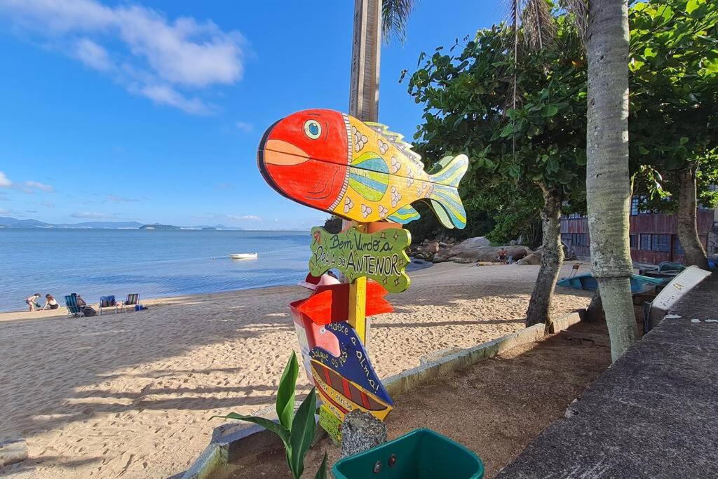 Casa de praia ampla e confortável em Governador Celso Ramos
