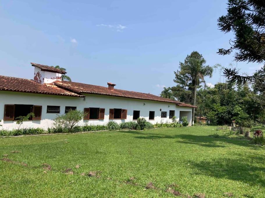 Casa de Fazenda na Ecovila Sustentar, 38km de SP