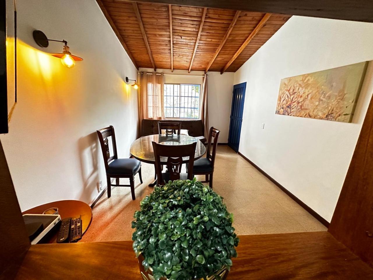 Casa Poblado- Manila. Parqueadero gratuito!