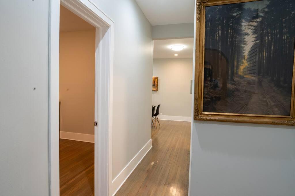 Chicago Vacations - Vibrant 4BR Haven in Historic Hyde Park, Near UChi - Property Image 22