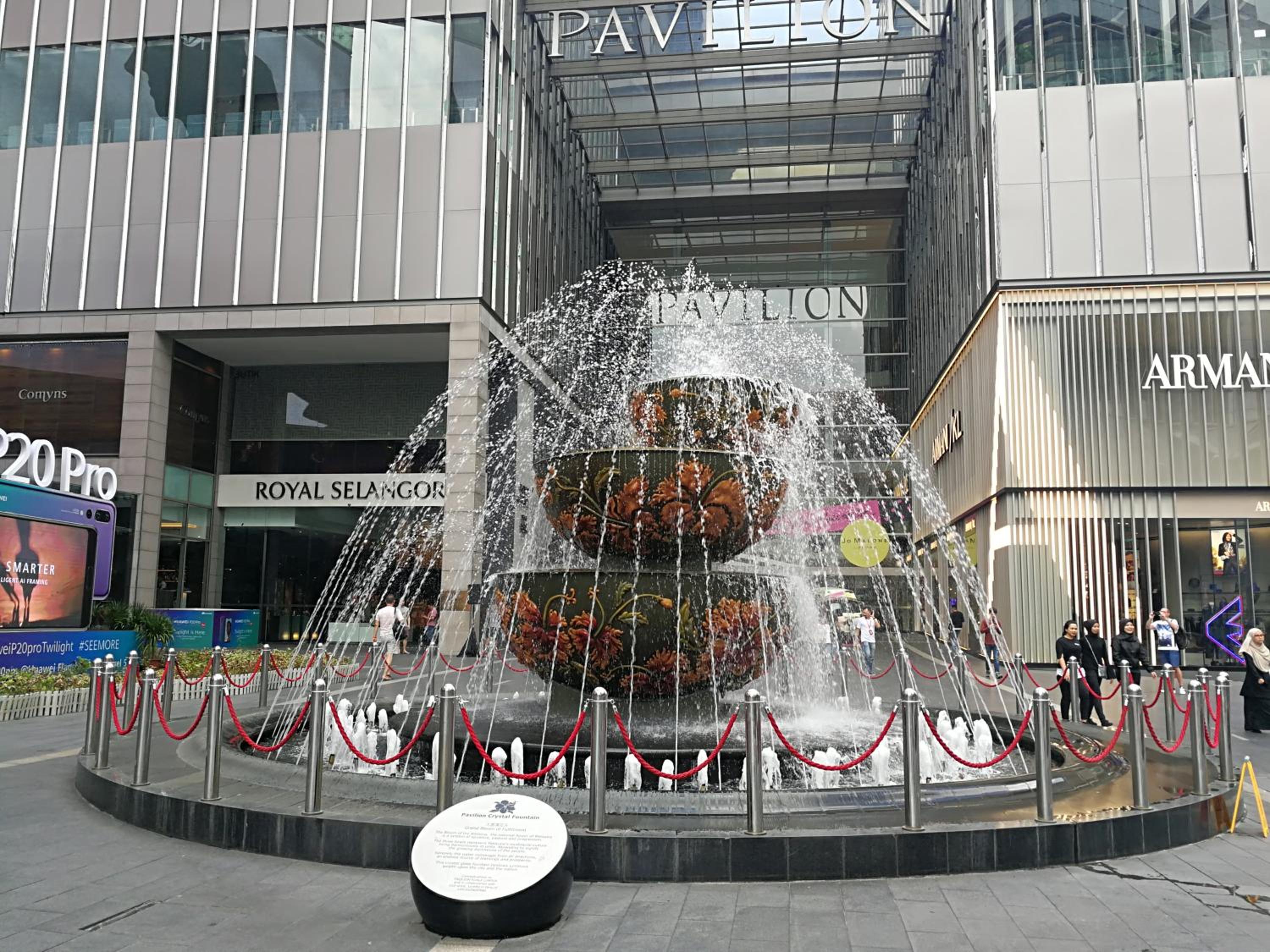 Fahrenheit Pavillion BY JS HomeStay
