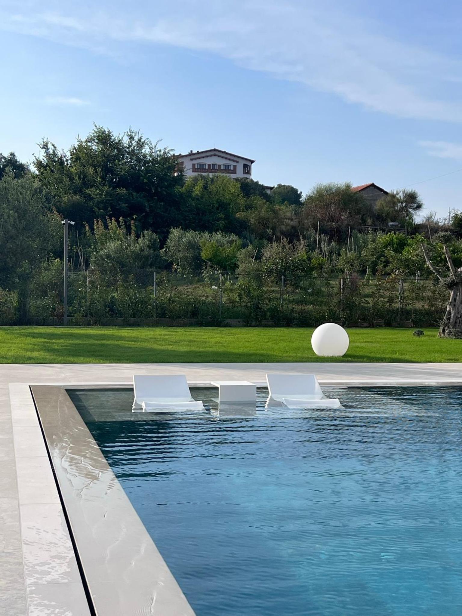 Villa Esmi Durres