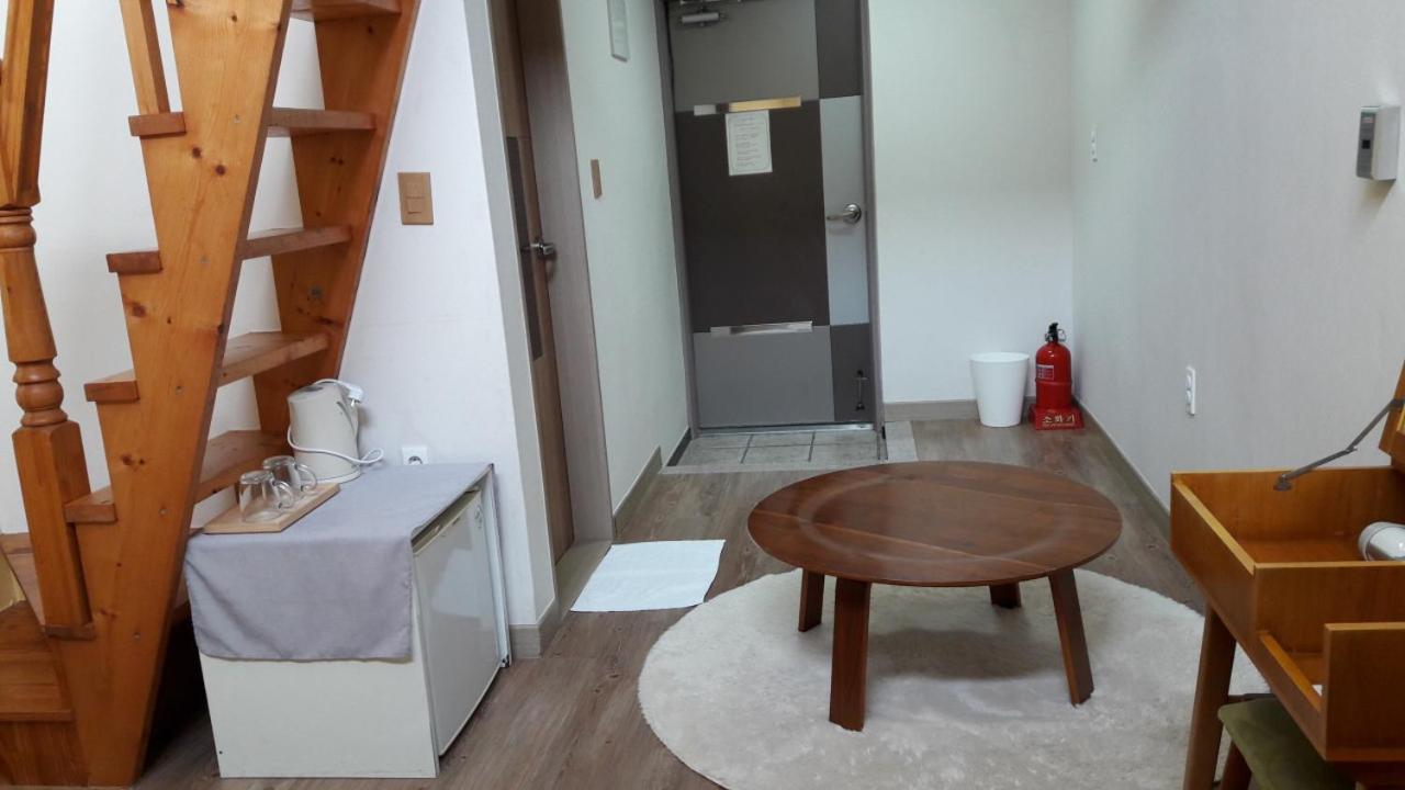 Photo 38