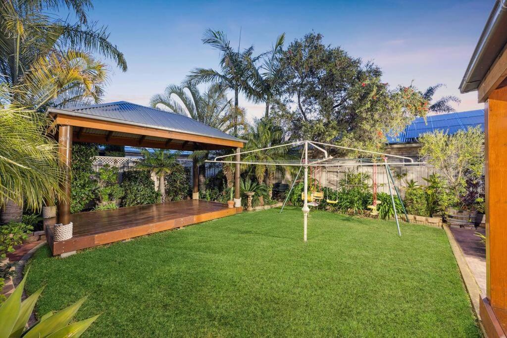 Glenelg Beach Bungalow