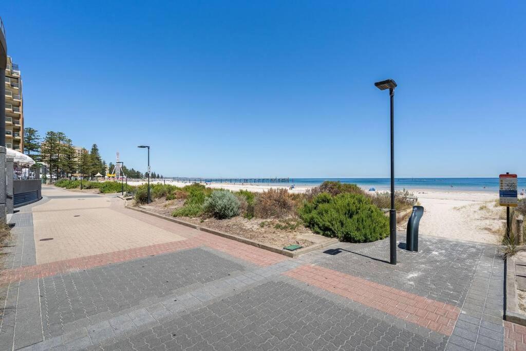 Glenelg Beach Bungalow