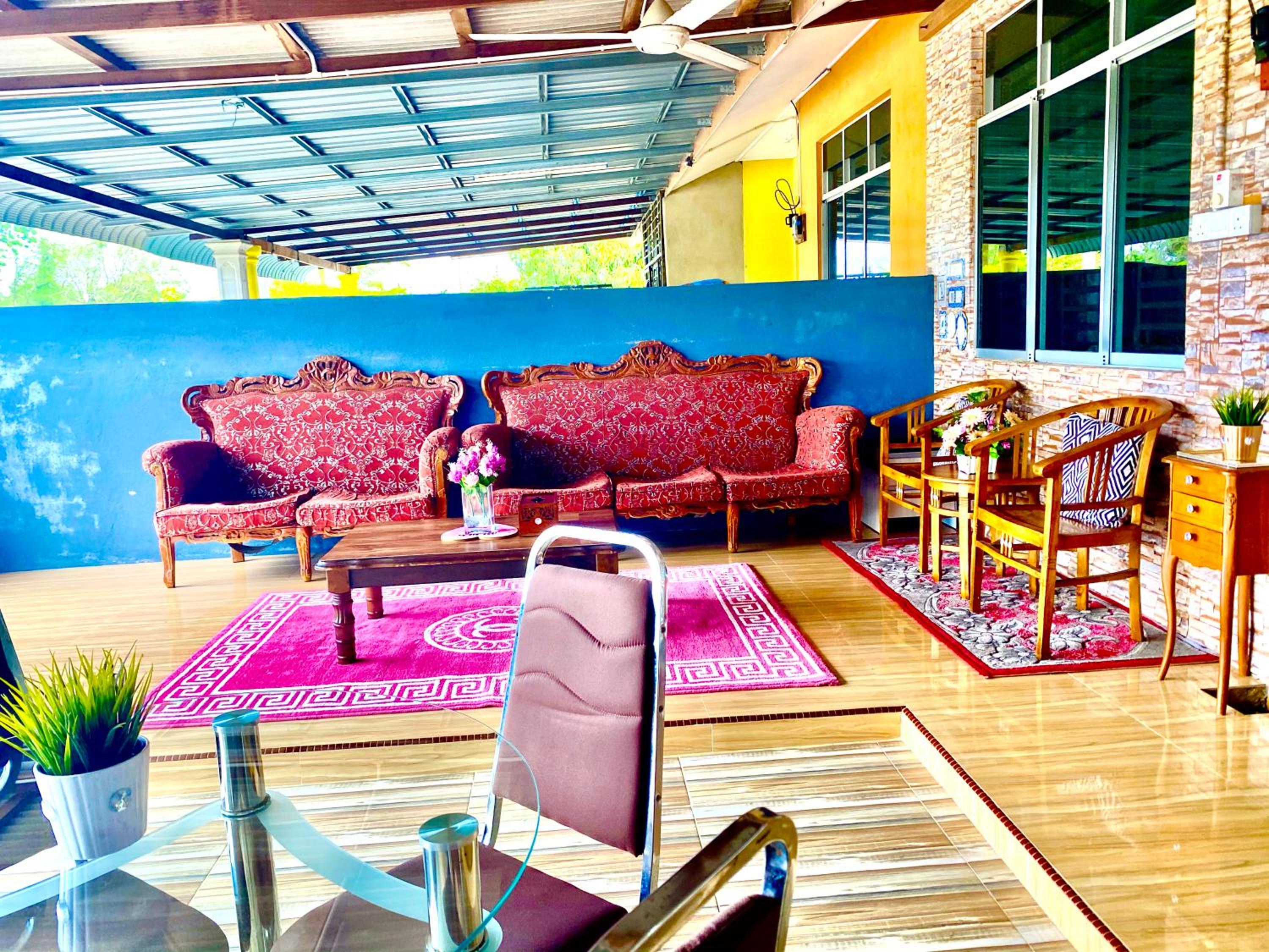 Danisha Homestay