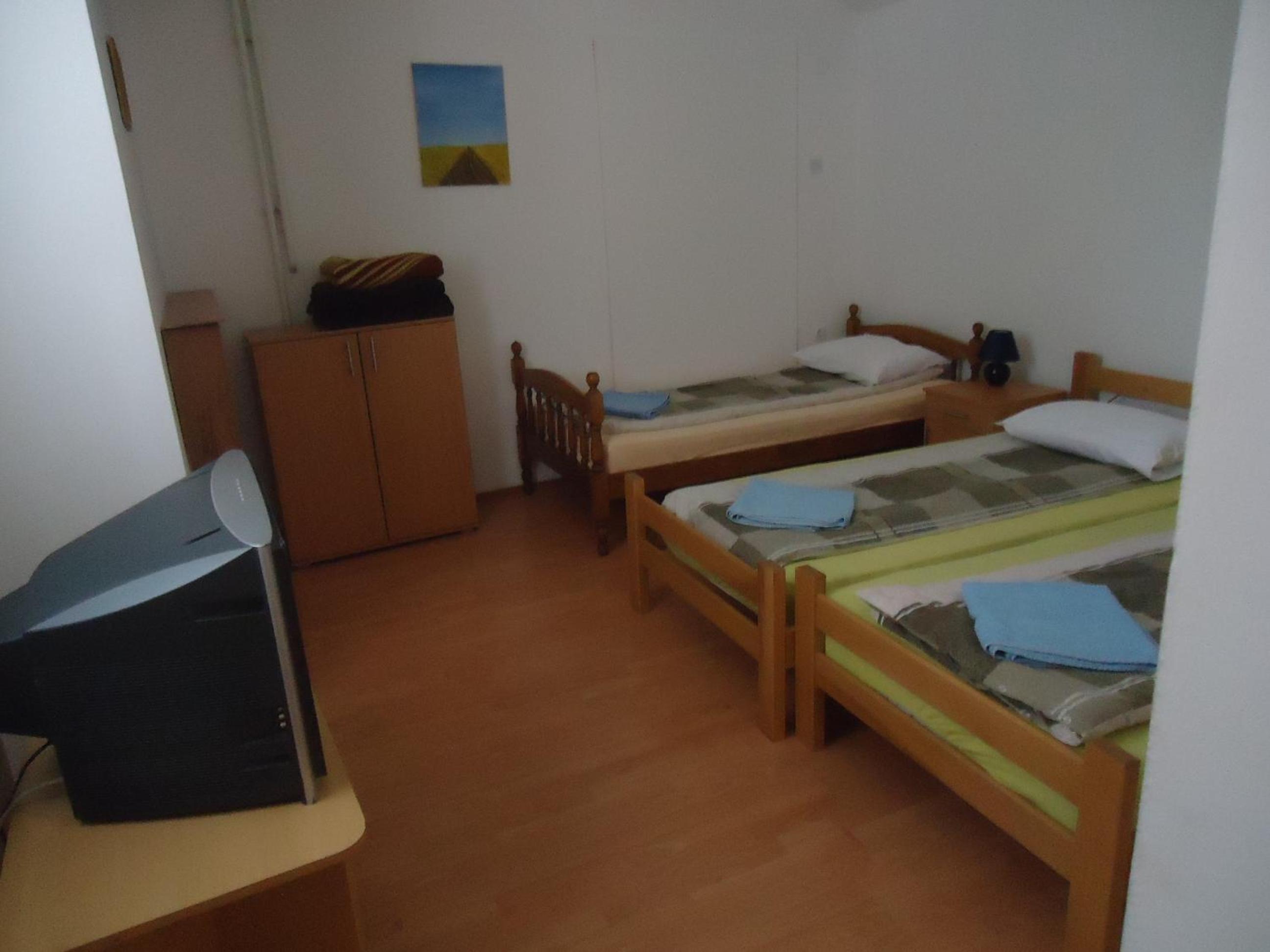 Photo 44