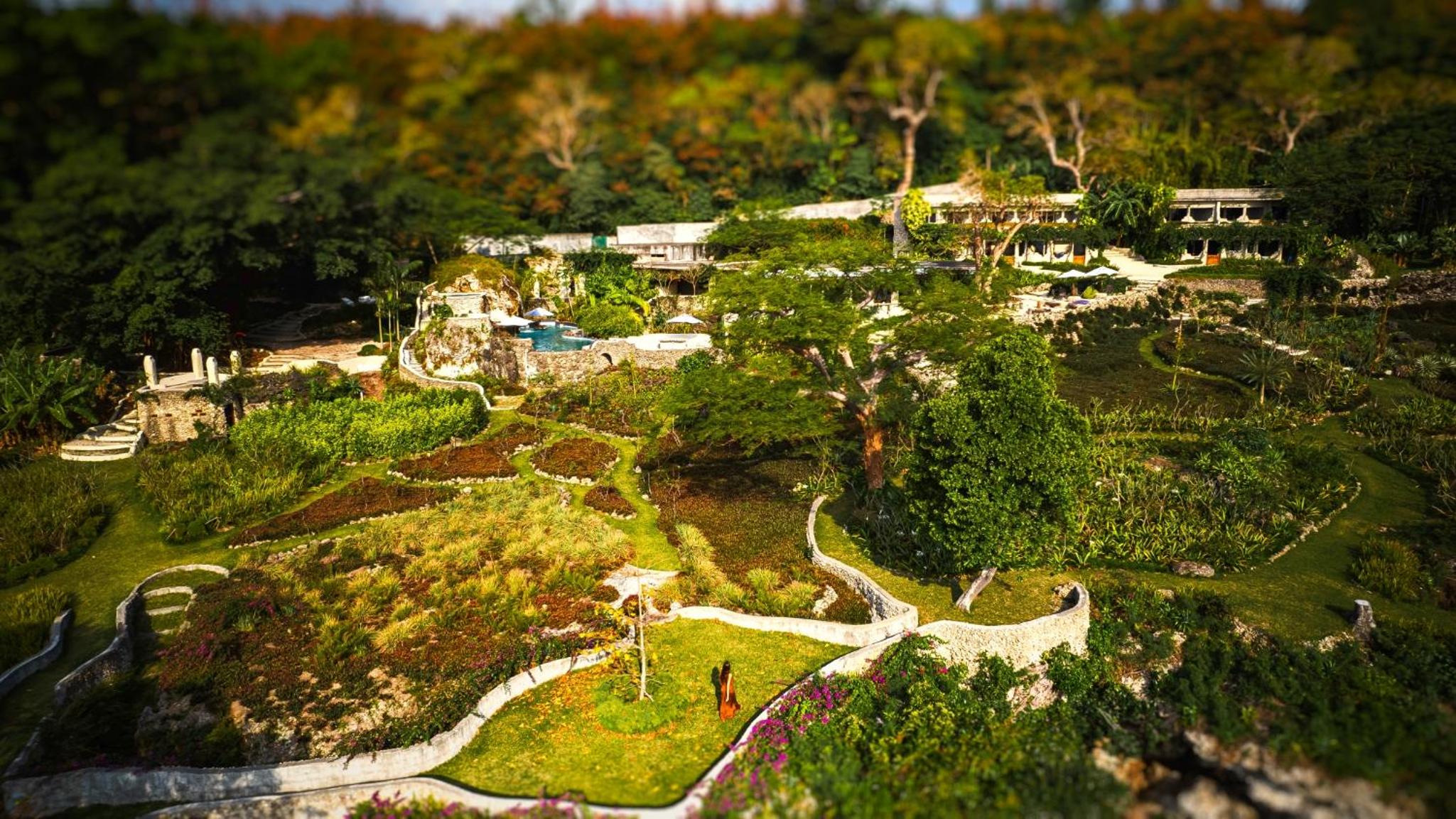 Rockwater Resort