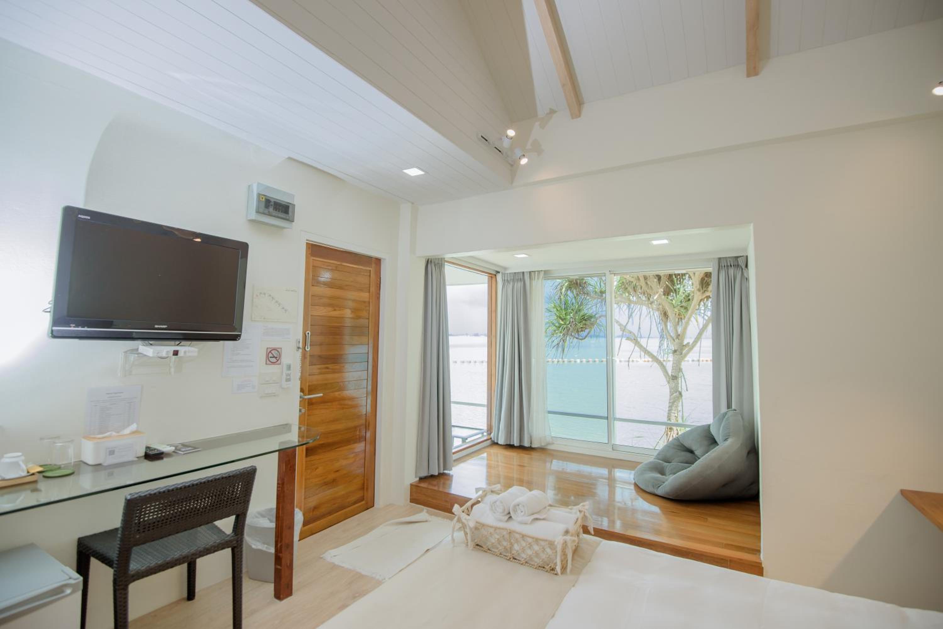Seashell Village Resort