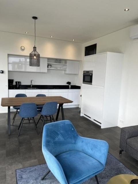 Enkhuizer Strand Chalet Meeresbrise Dritte Reihe mit Zaun Haus Nr 251 view 5