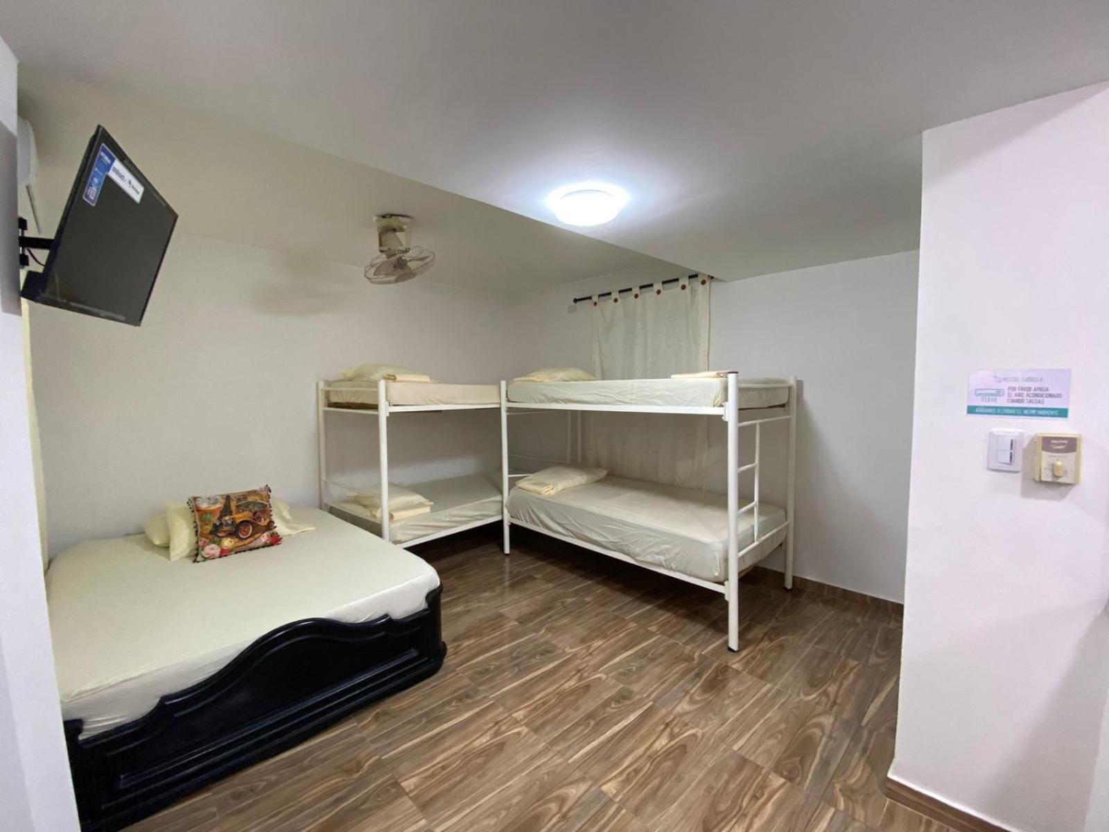 Isabella Habitaciones y aptos cerca del Aeropuerto y Playa