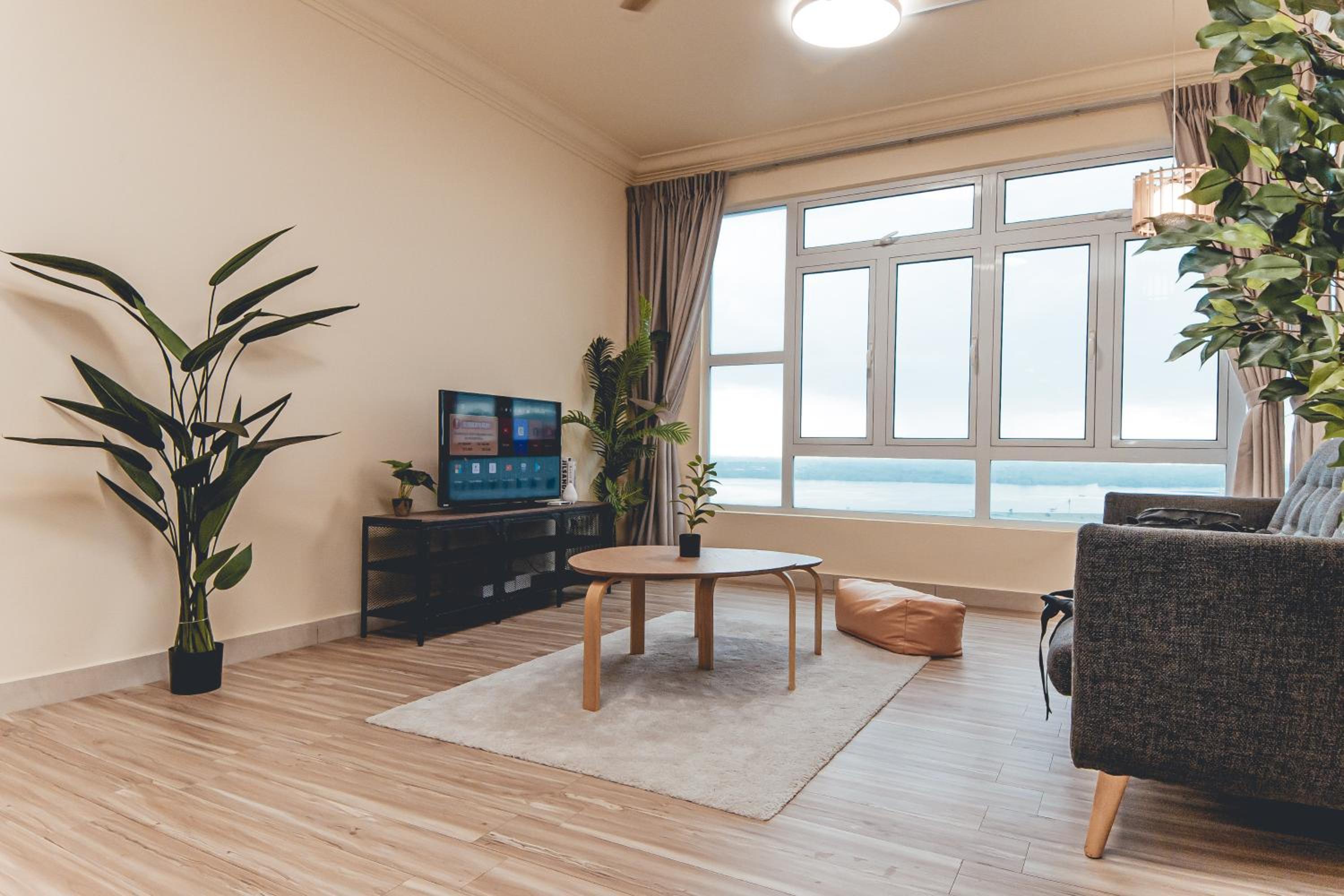 GoldenSand Seaview 6pax 2BR MUJI by Our Stay
