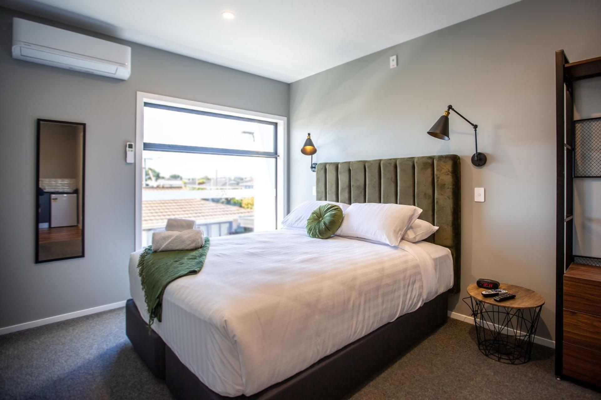 THE Residence Apartment 8 50 Sky view 3