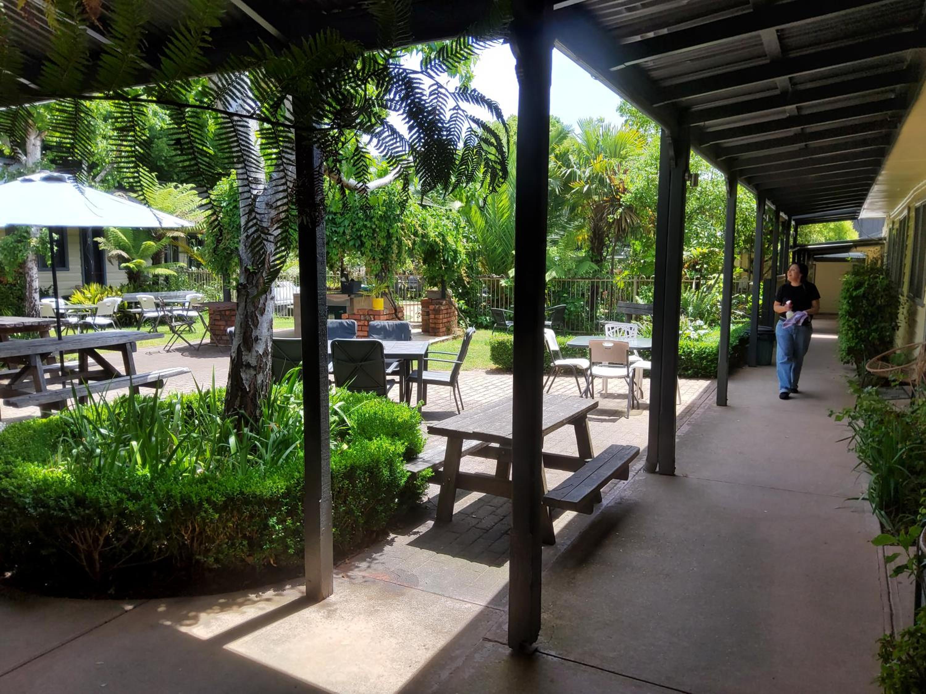 Coach House Inn