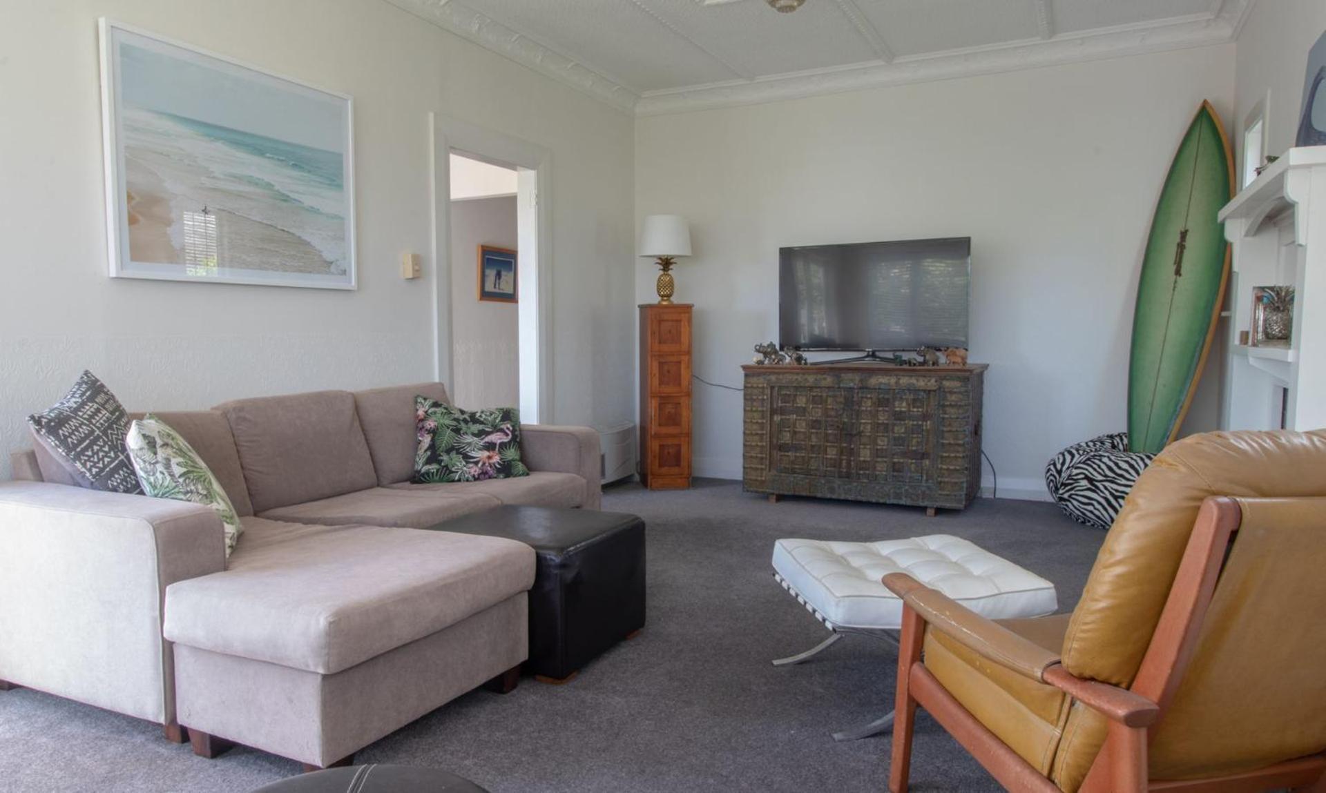 Bungalow Eight - 1930s charm near Pukekura Park