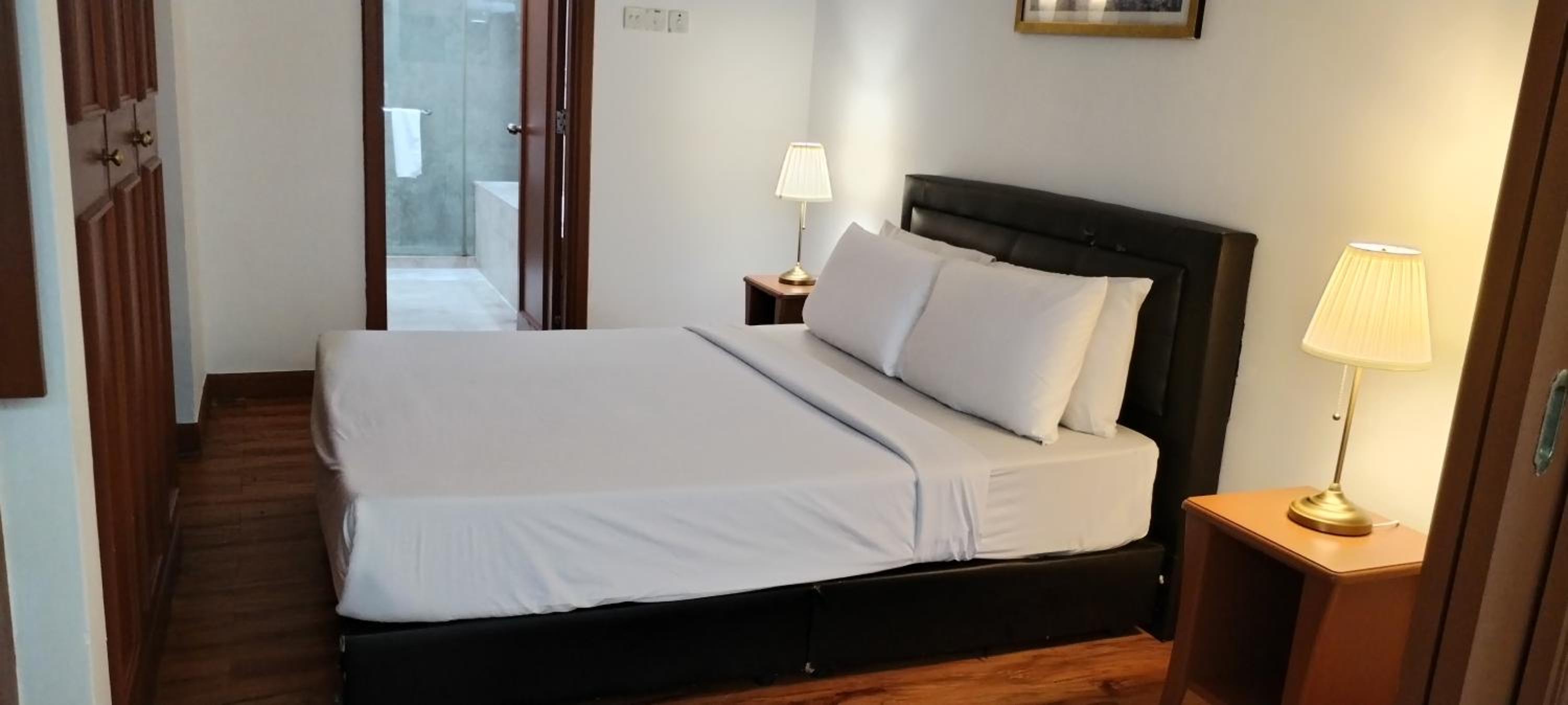 KL Premier Suites AT Times Square