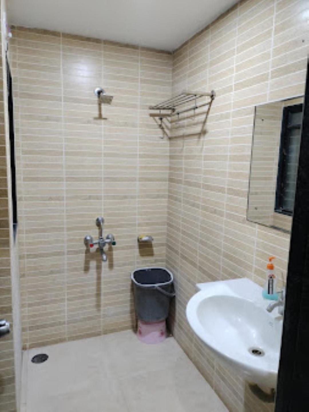 Photo 46