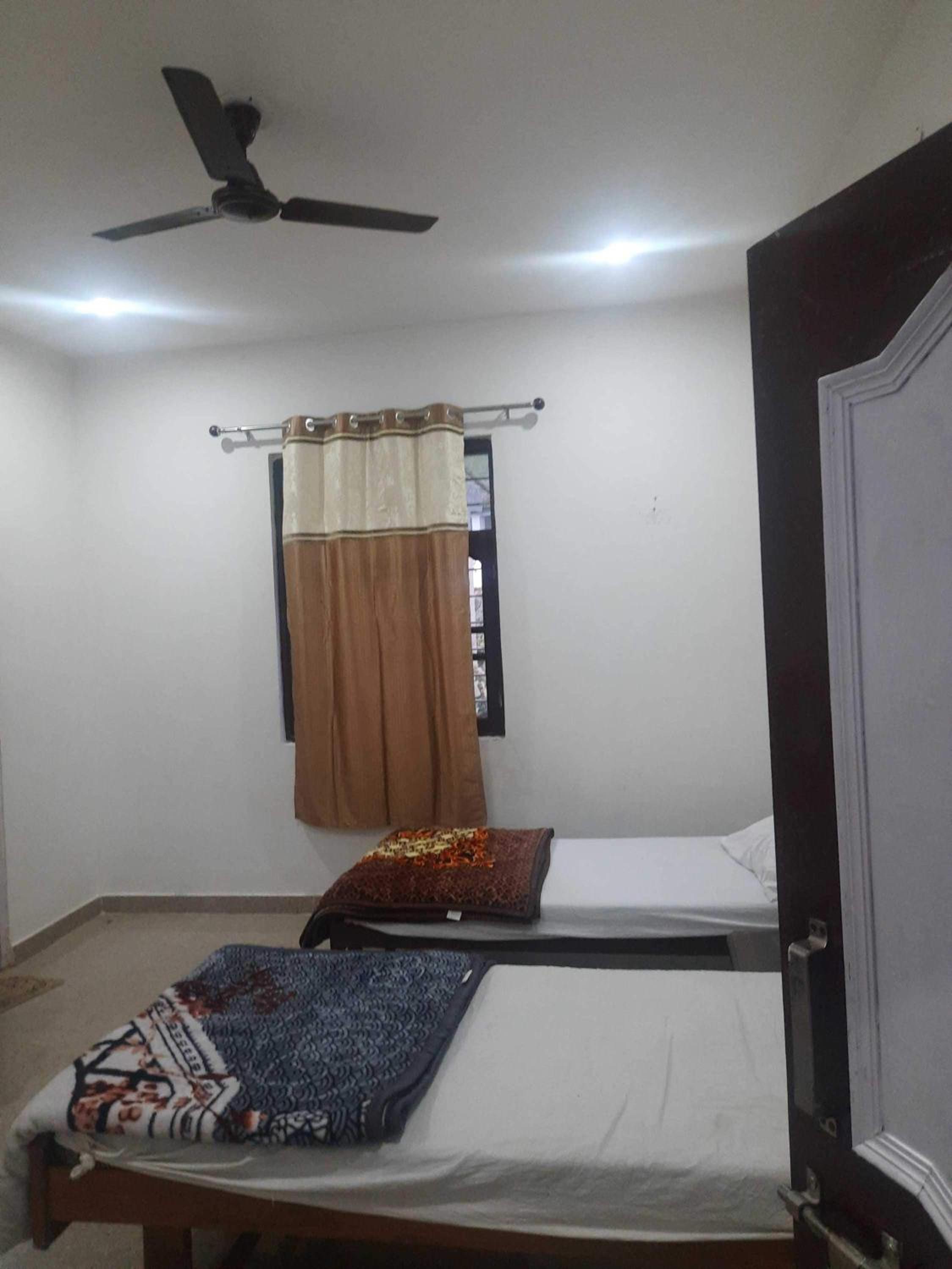 OYO Sudhir Residency