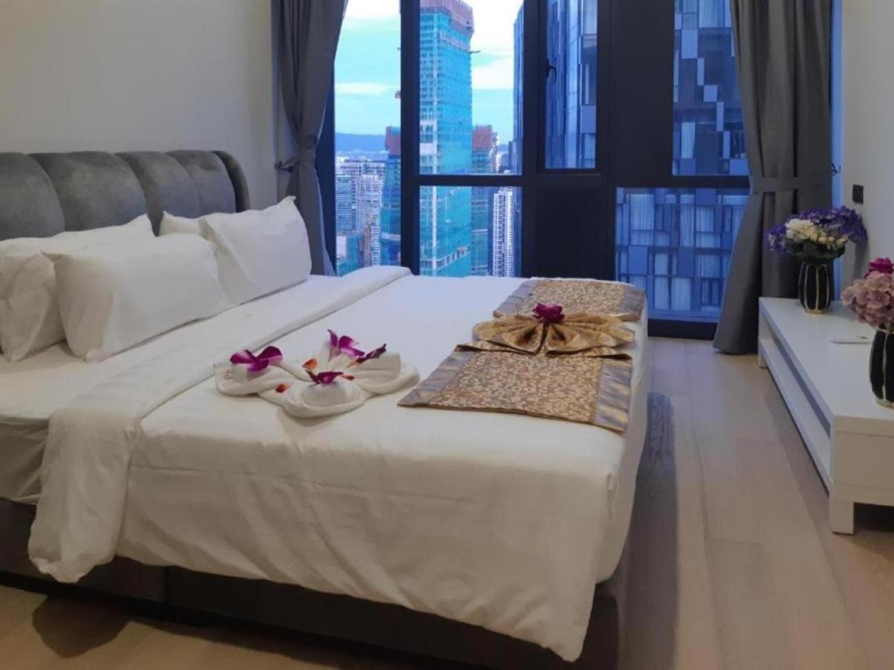 KLCC Ritz Residence STAR