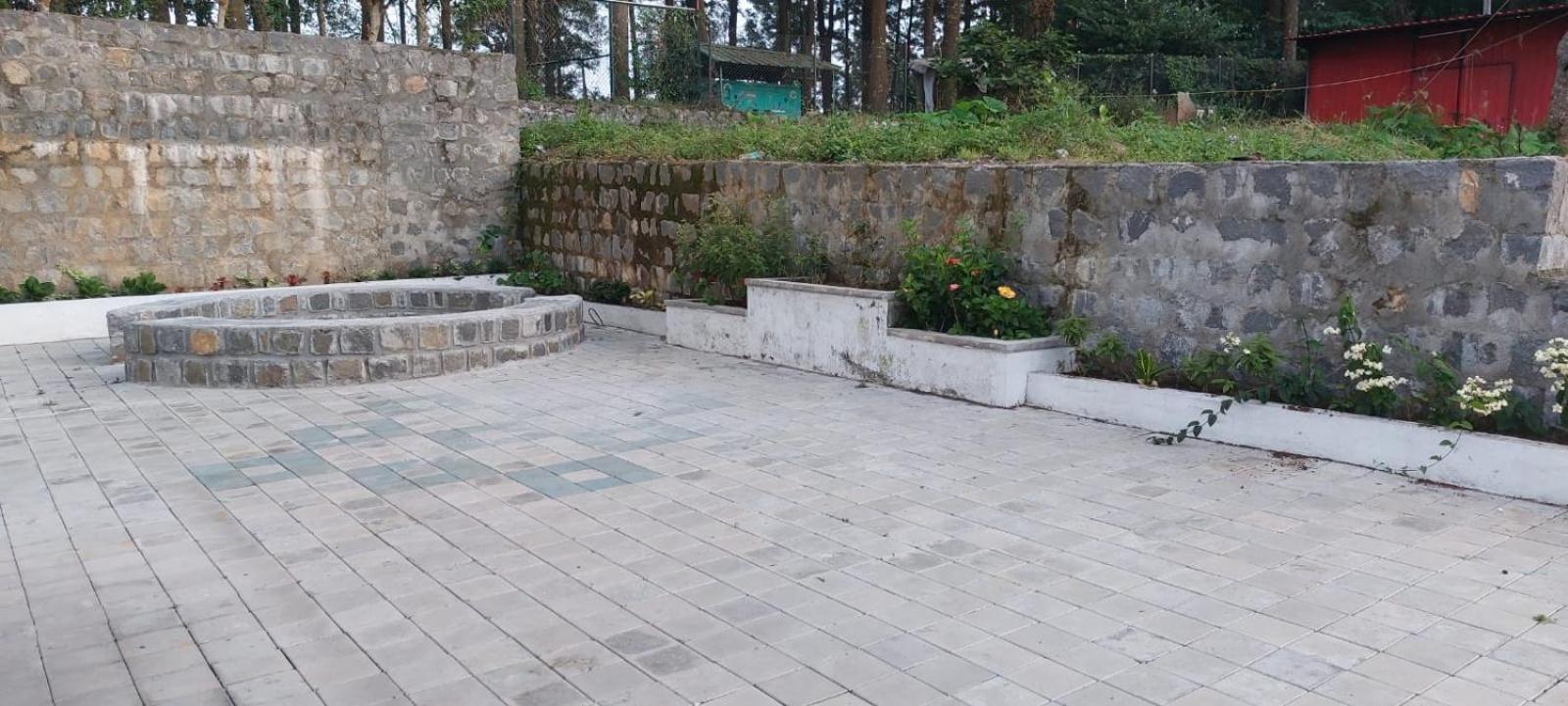 HillTop in greany meadows yercaud view 3