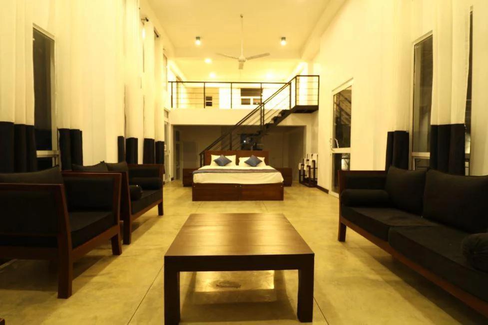 Sky14 Hotel Apartments view 2