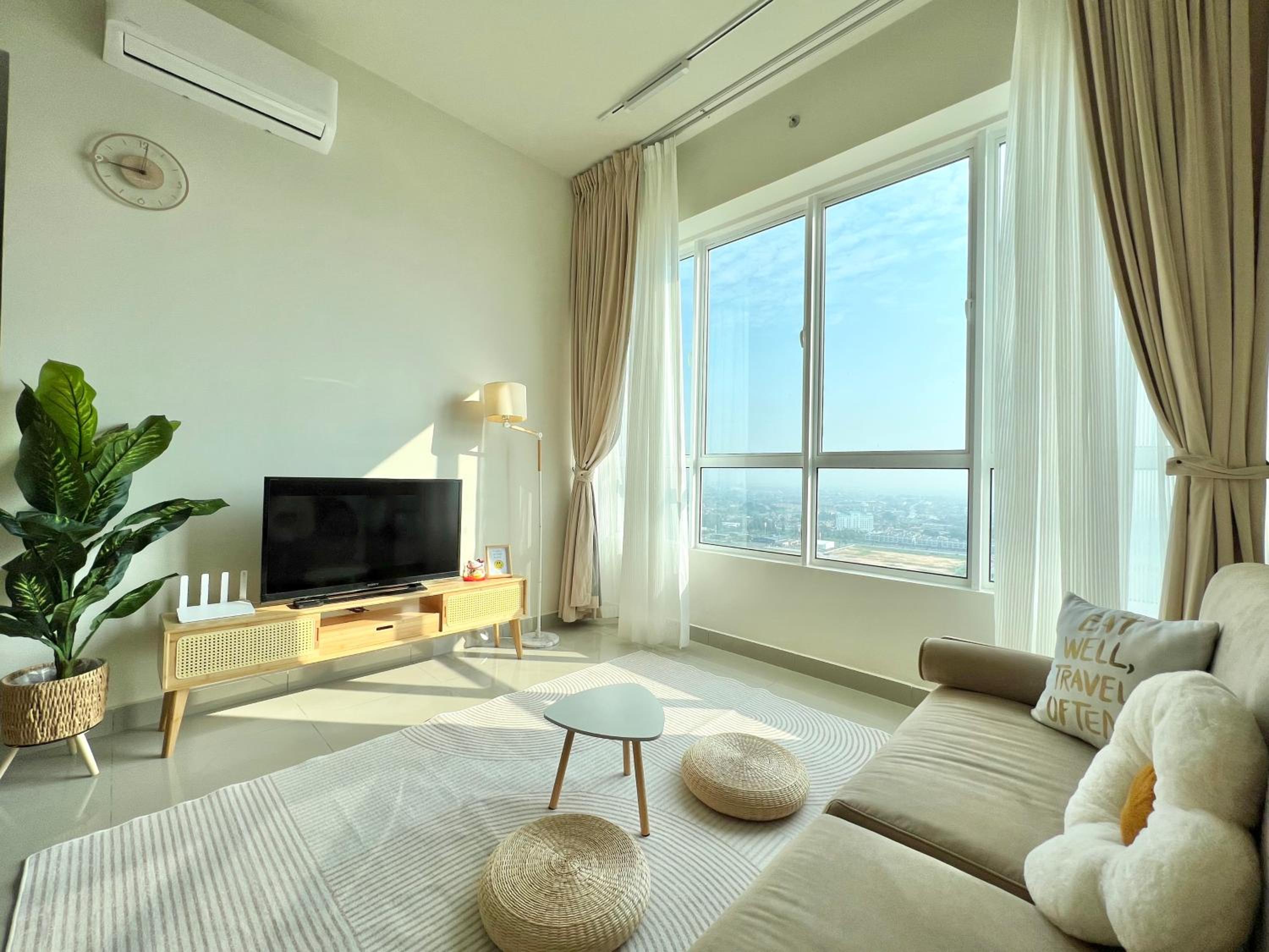 Melaka AmberCove 2R2B 5 pax 1 Parking Melaka Straits View Pool photo 1