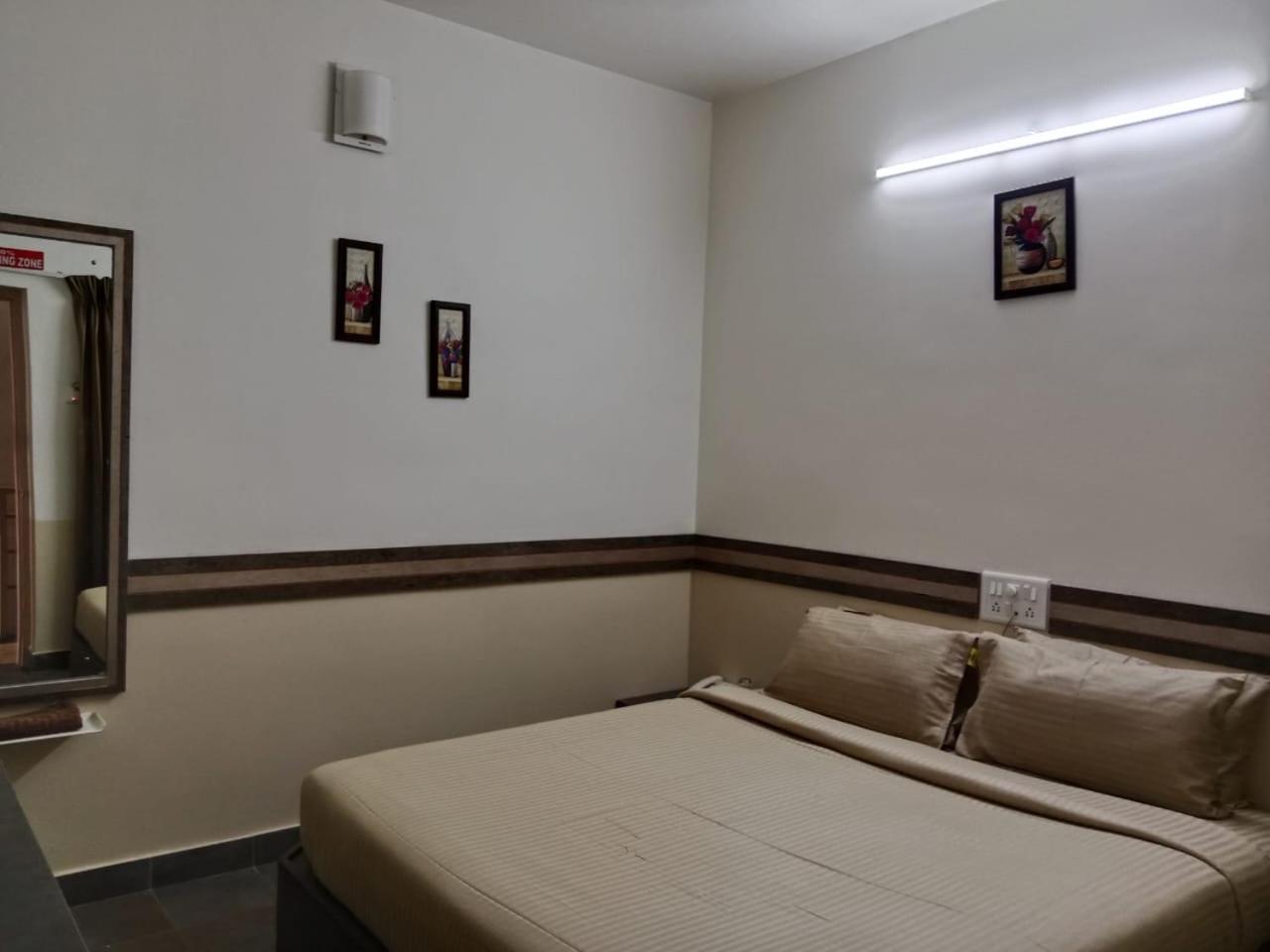 Hotel Sapthagiri Nest