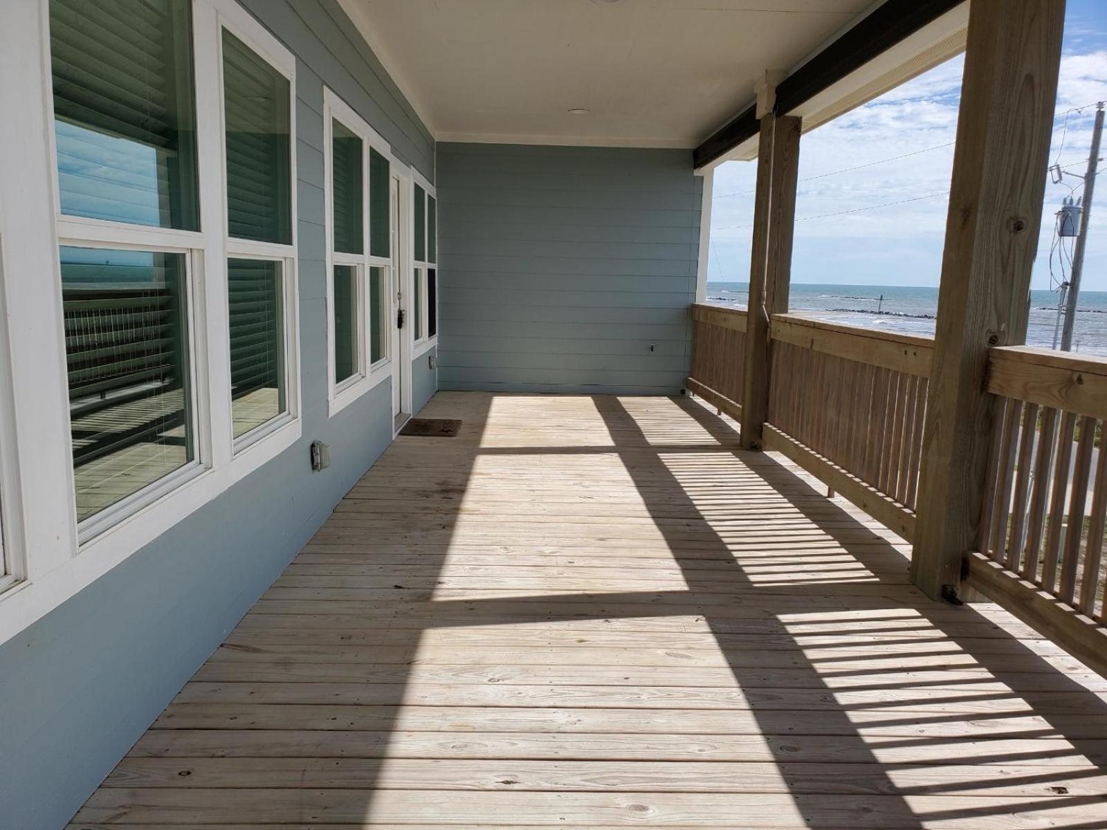 OceanFront home near HollyBeach