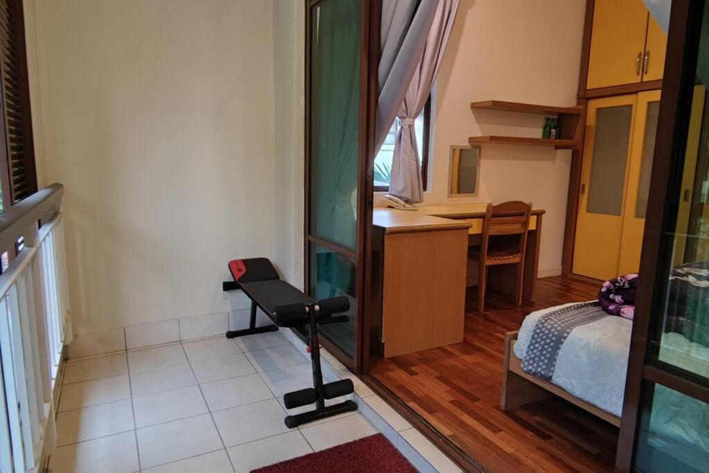 Photo 9