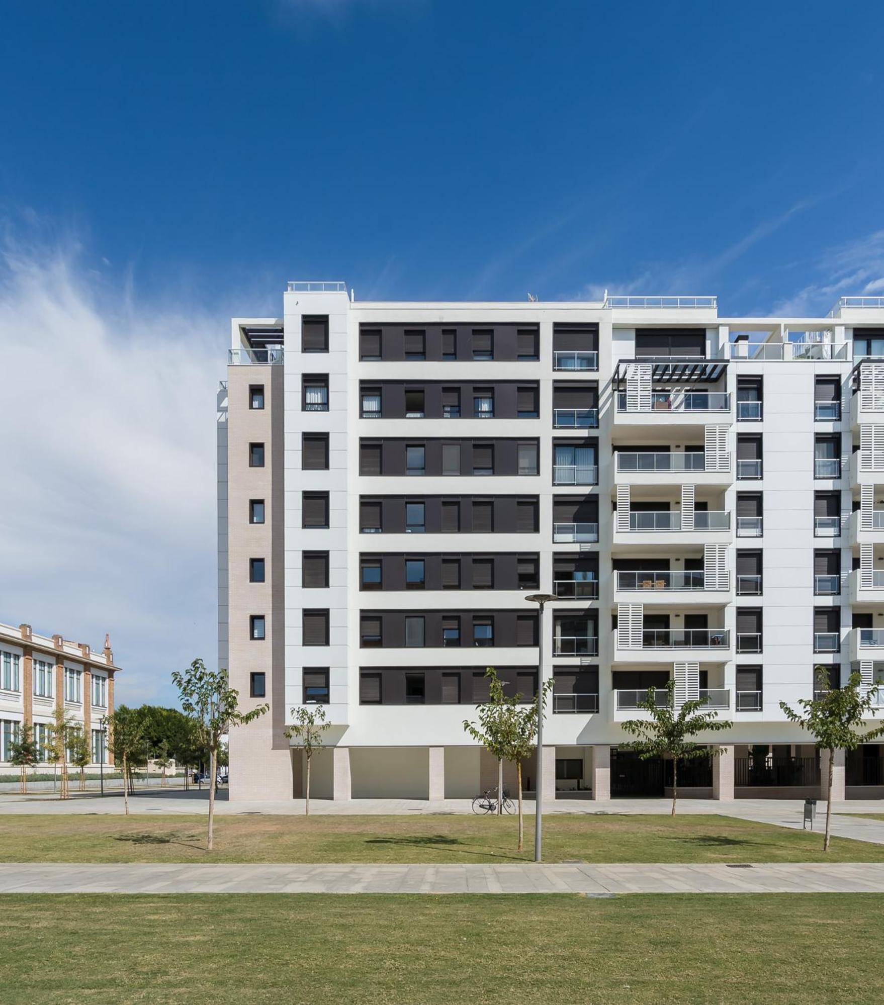 Family apartment in Malaga next to the beach