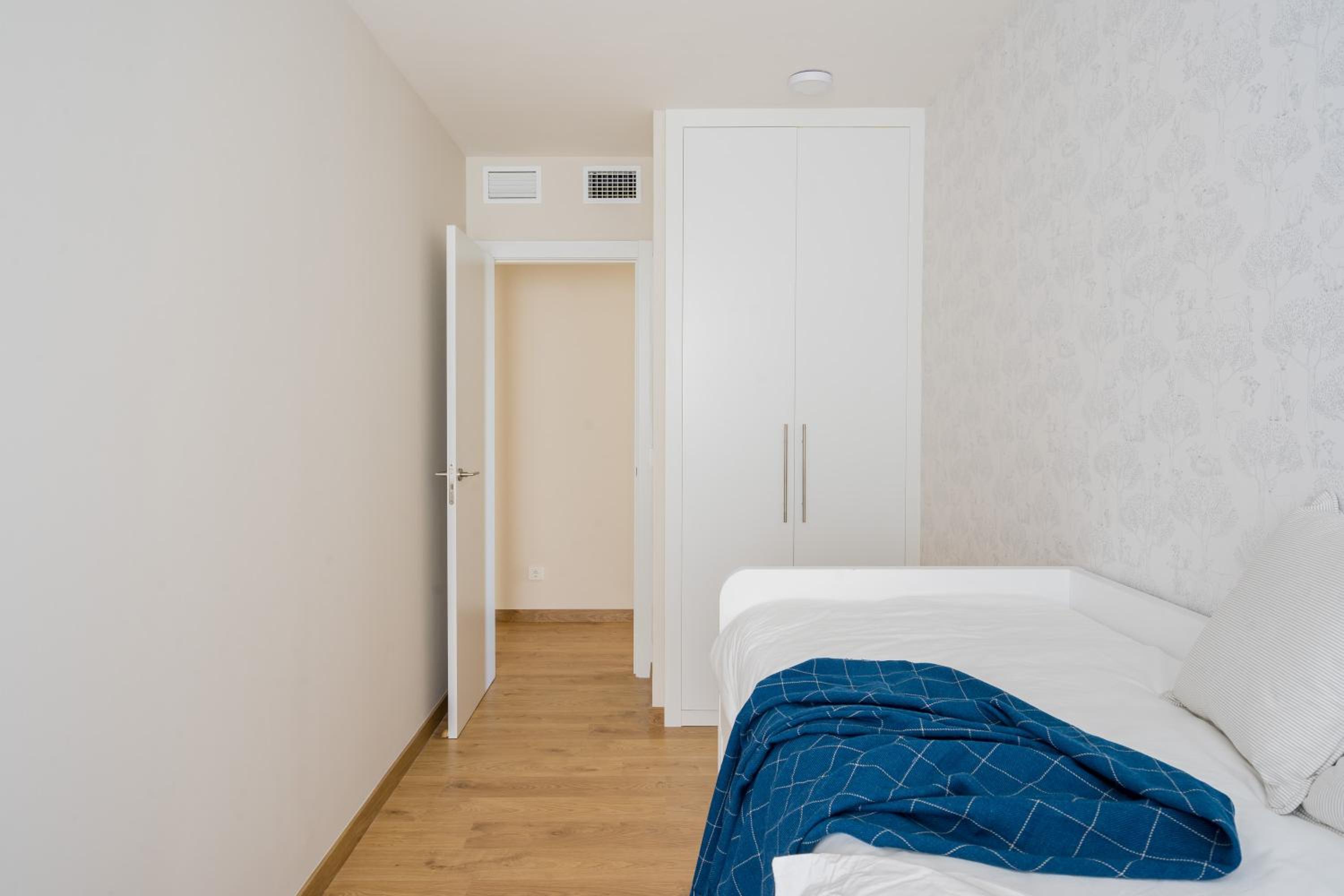 Family apartment in Malaga next to the beach