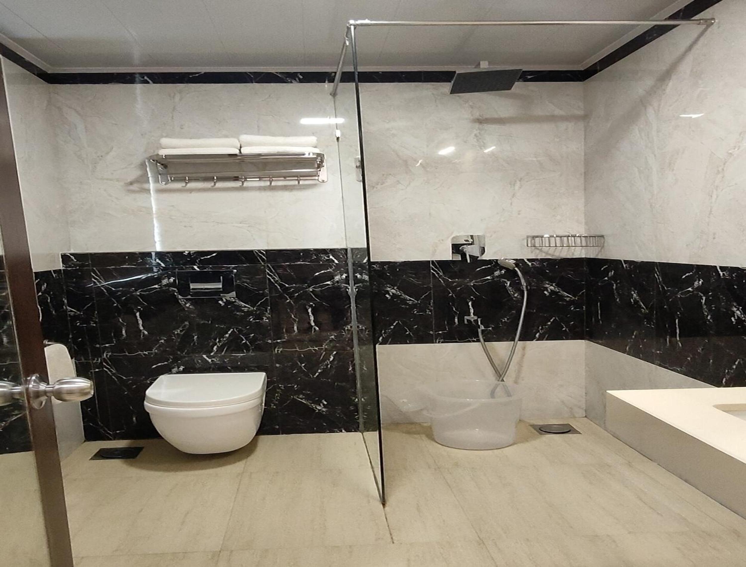 Hotel Star Palace - Rameswaram Tamil Nadu