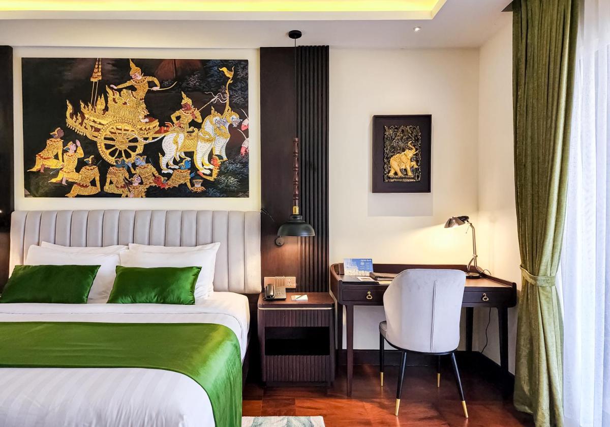 THE PRIVILEGE FLOOR by Borei Angkor 11