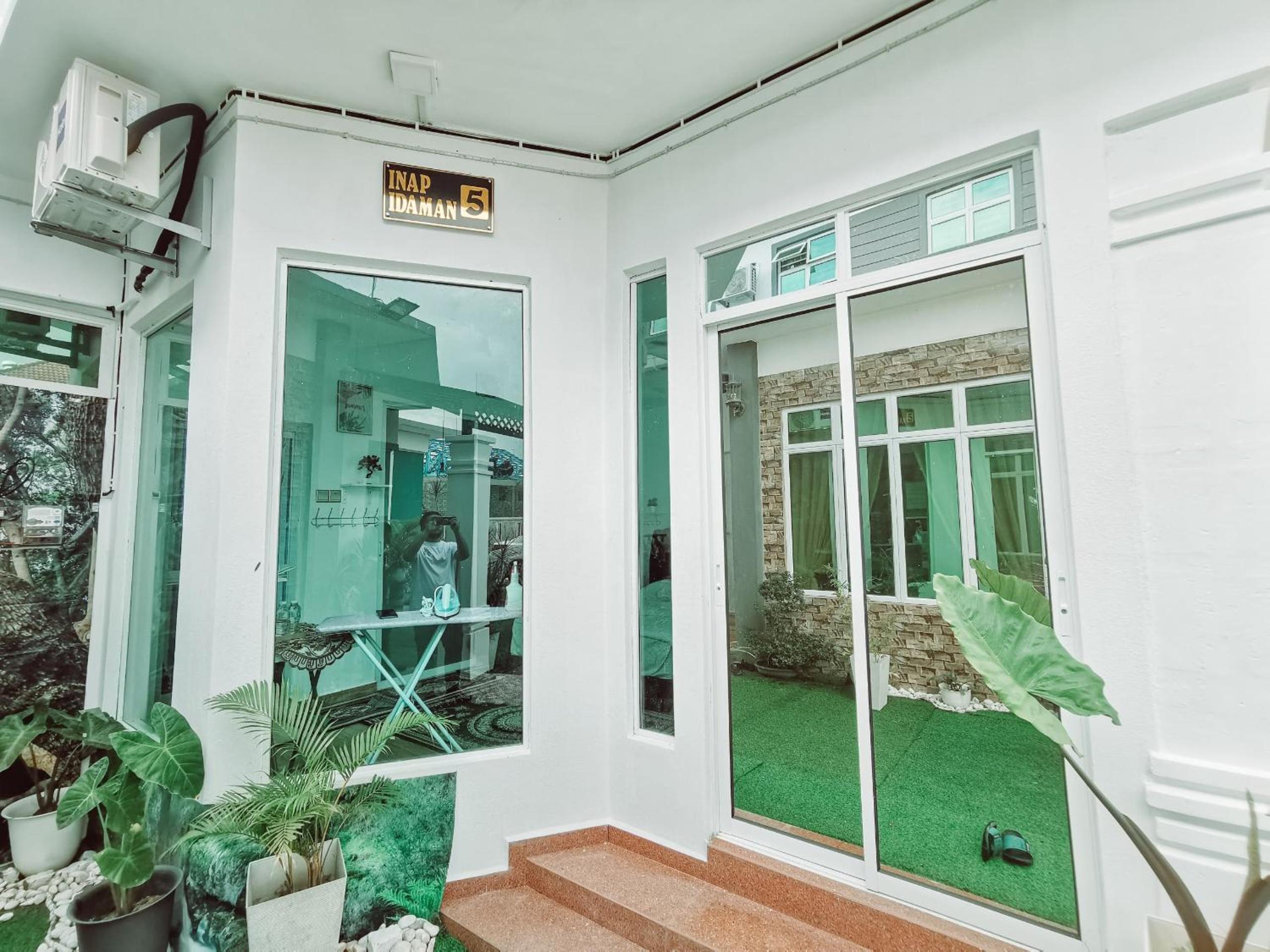 Inap Idaman 5 With 2 Queen Bed In Kubang Kerian photo 7