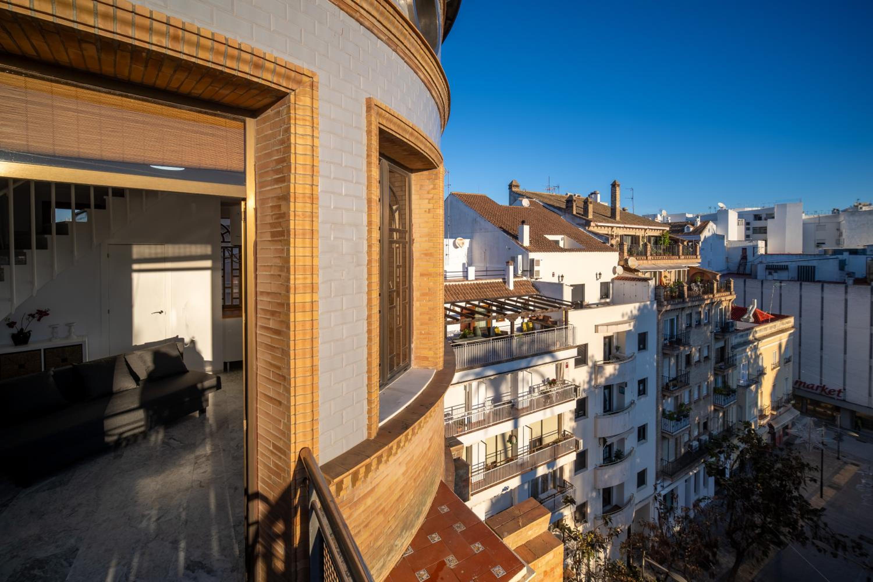 Conjunto de APARTAMENTOS ANTIGUO PALACIO HOTEL PARIS