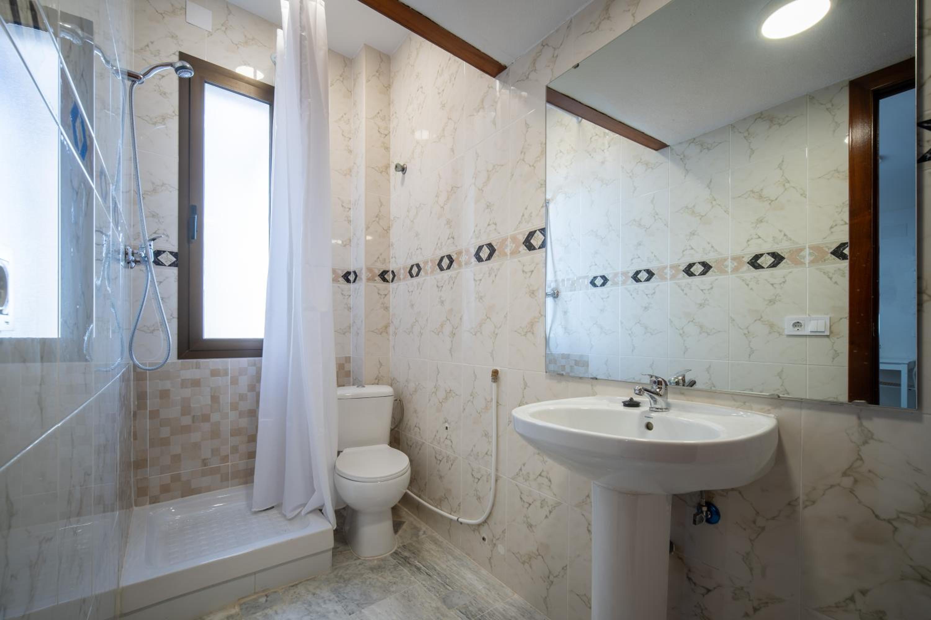 Conjunto de APARTAMENTOS ANTIGUO PALACIO HOTEL PARIS